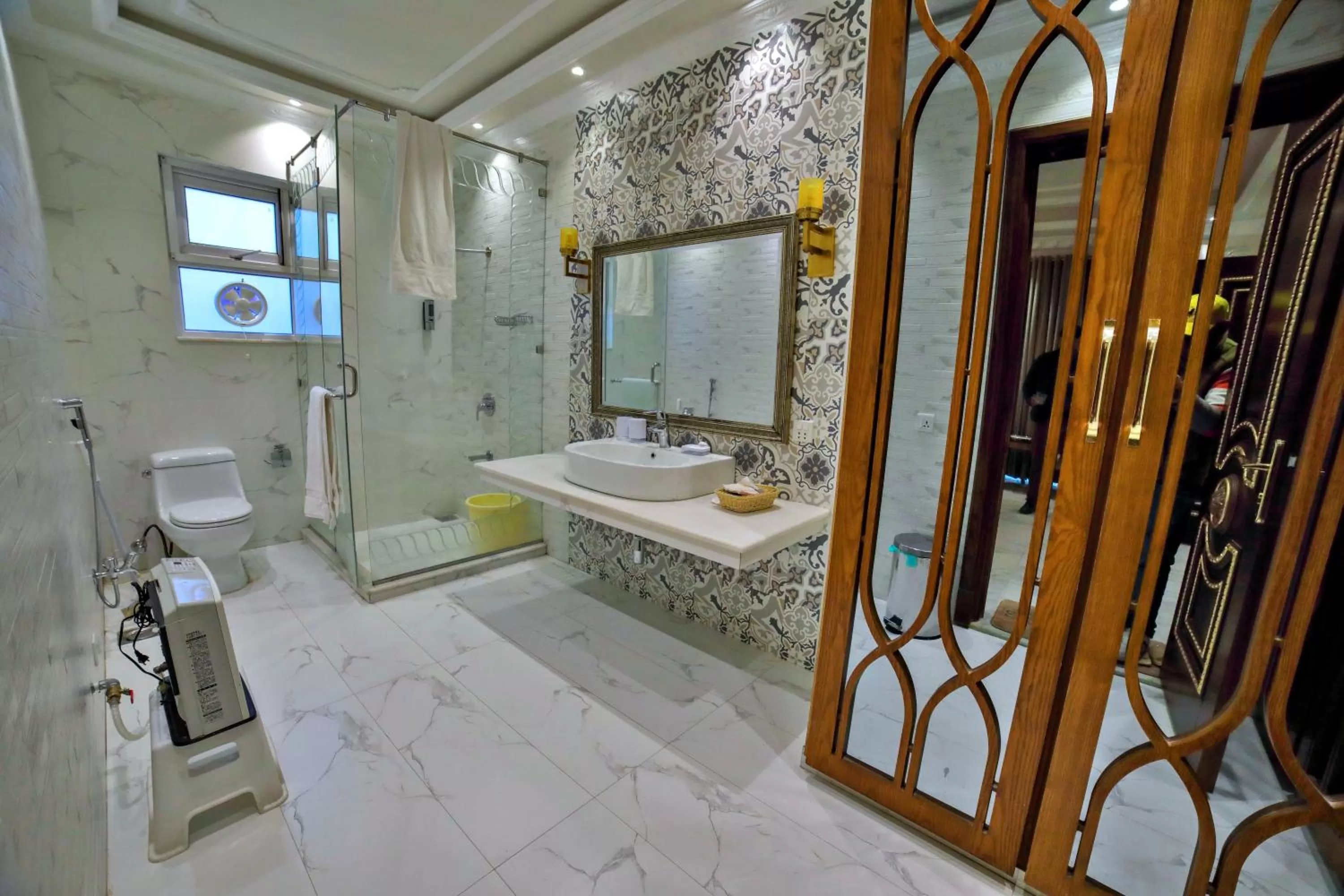 Bathroom in Arish Luxury Suites