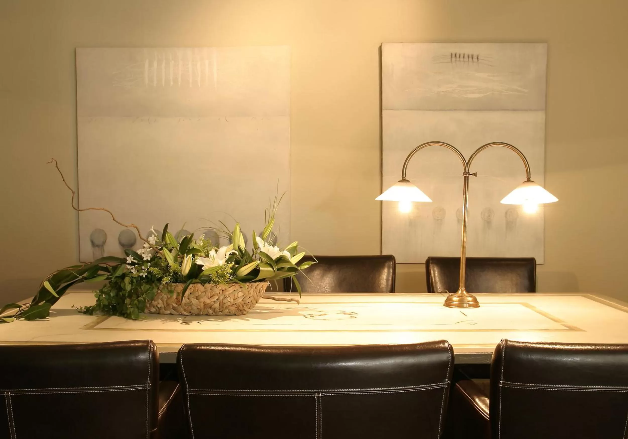 Library in Hospes Las Casas del Rey de Baeza, a Member of Design Hotels