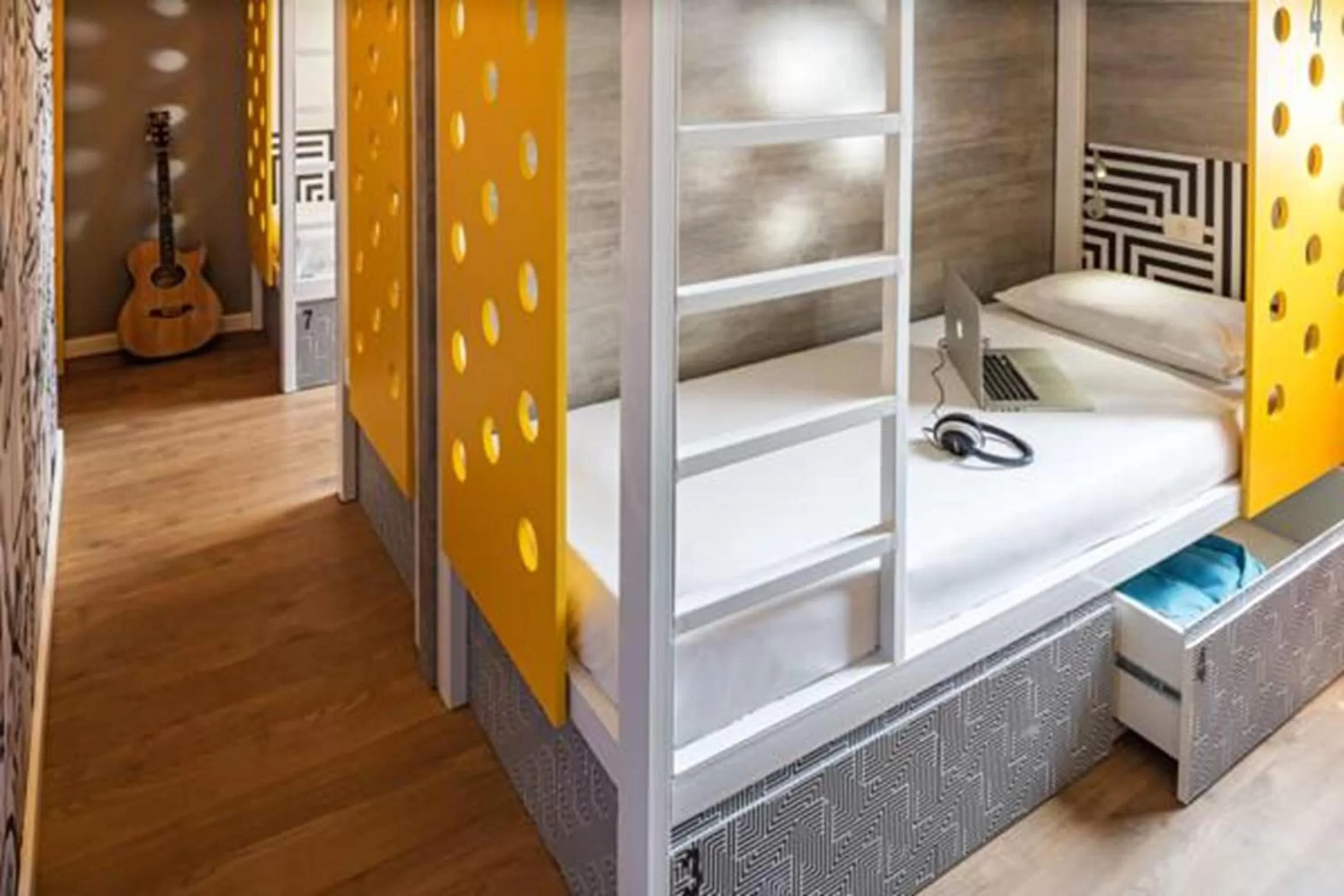 Shower, Bed in ibis budget Rio de Janeiro Centro