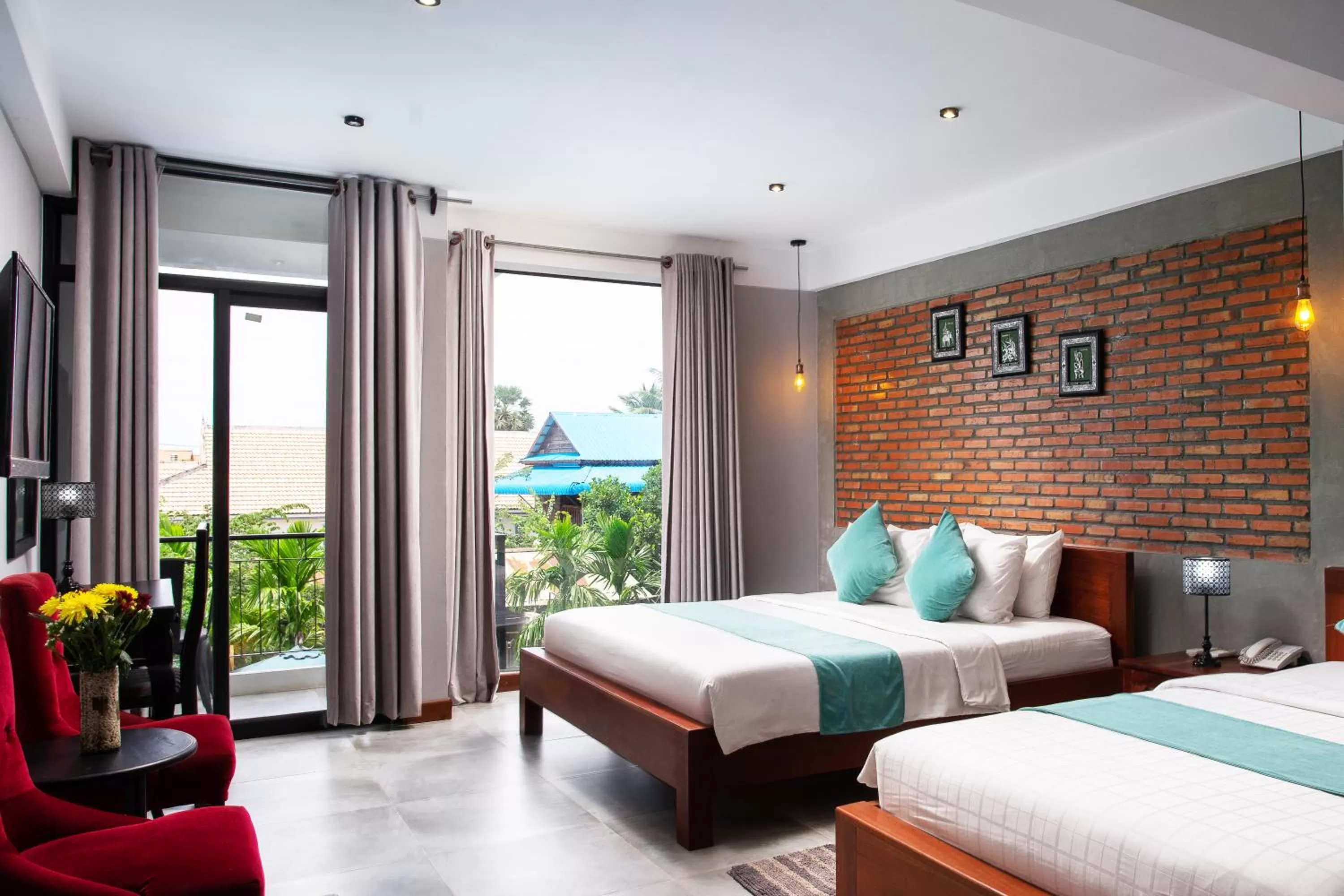 Sea view, Bed in CENTRAL BLANCHE Residence
