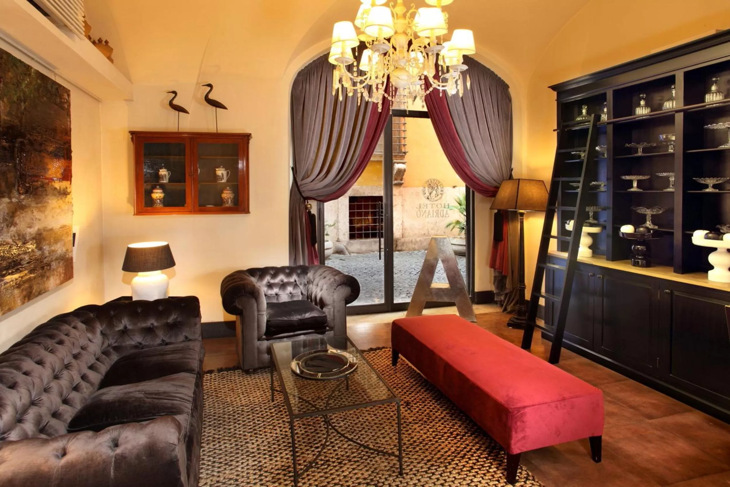 Decorative detail in Hotel Adriano