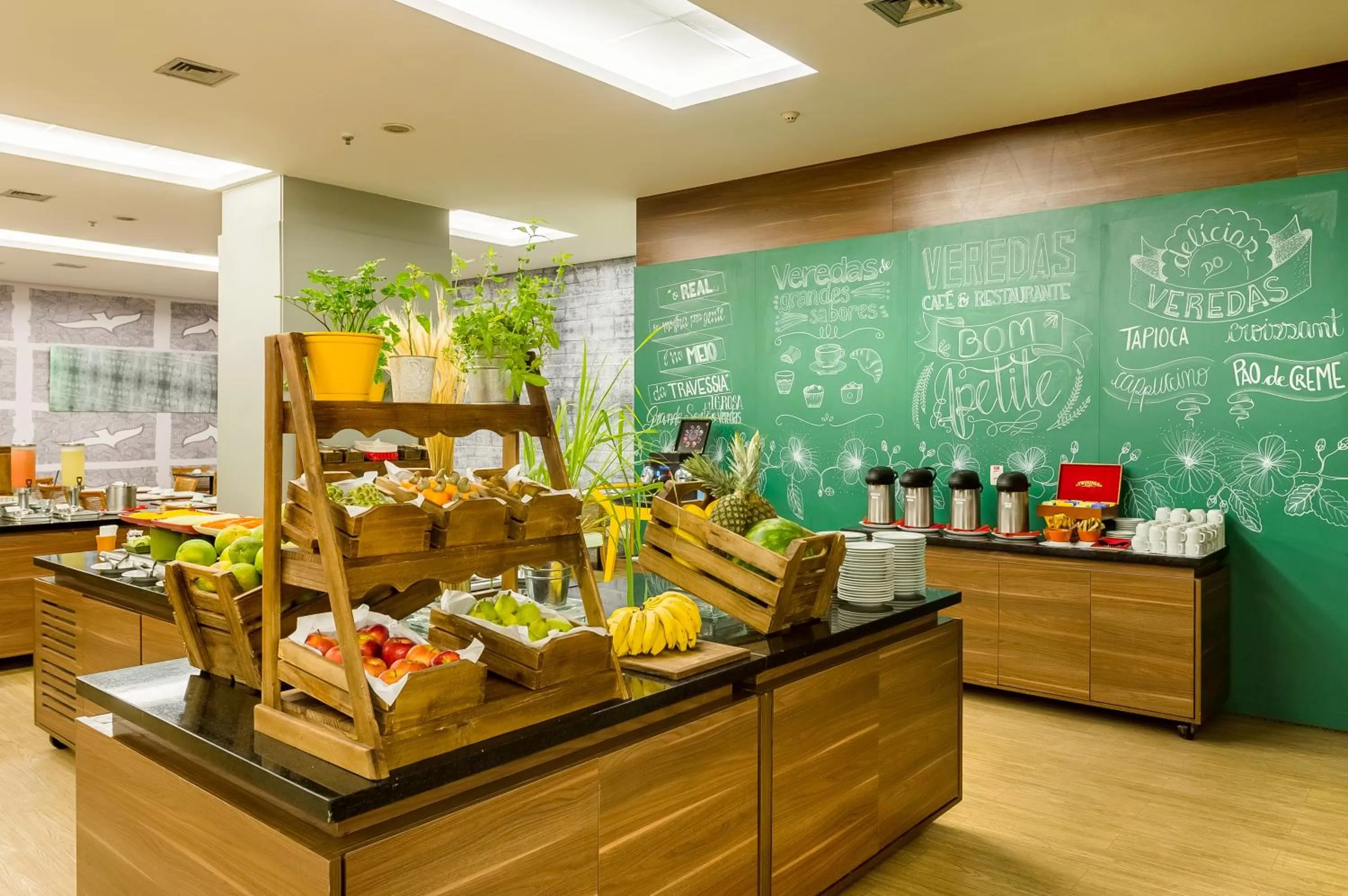 Restaurant/places to eat in Grand Mercure Brasilia Eixo Monumental