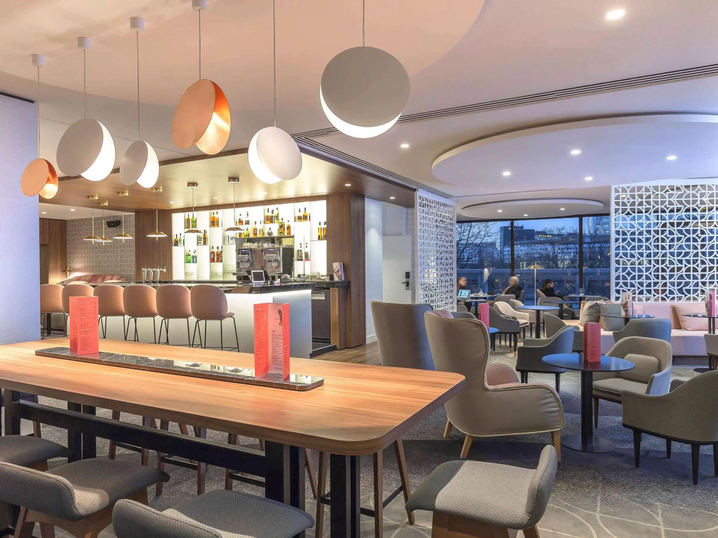 Lounge or bar in Novotel Paris Centre Tour Eiffel