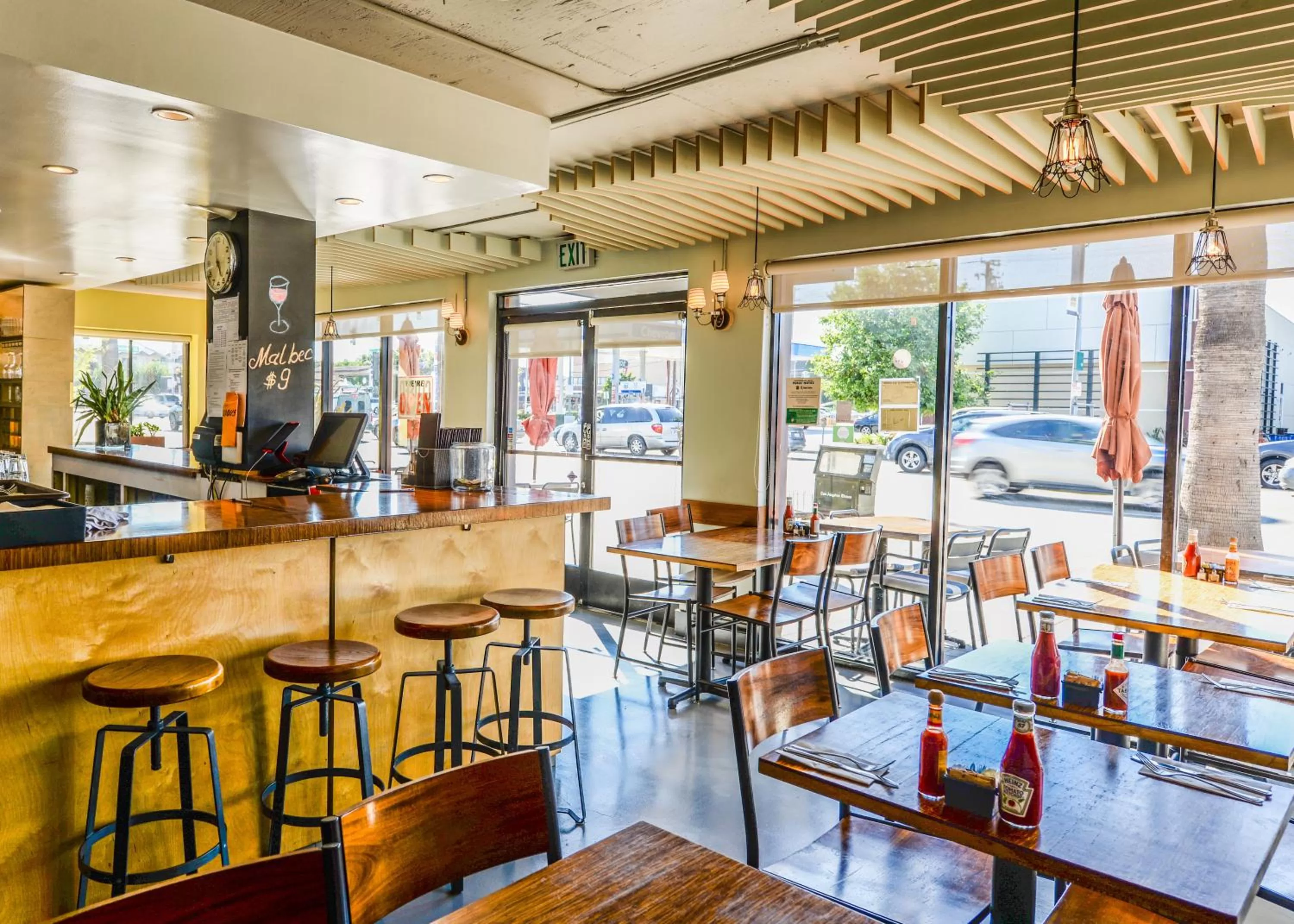 Restaurant/places to eat in Travelodge by Wyndham Culver City