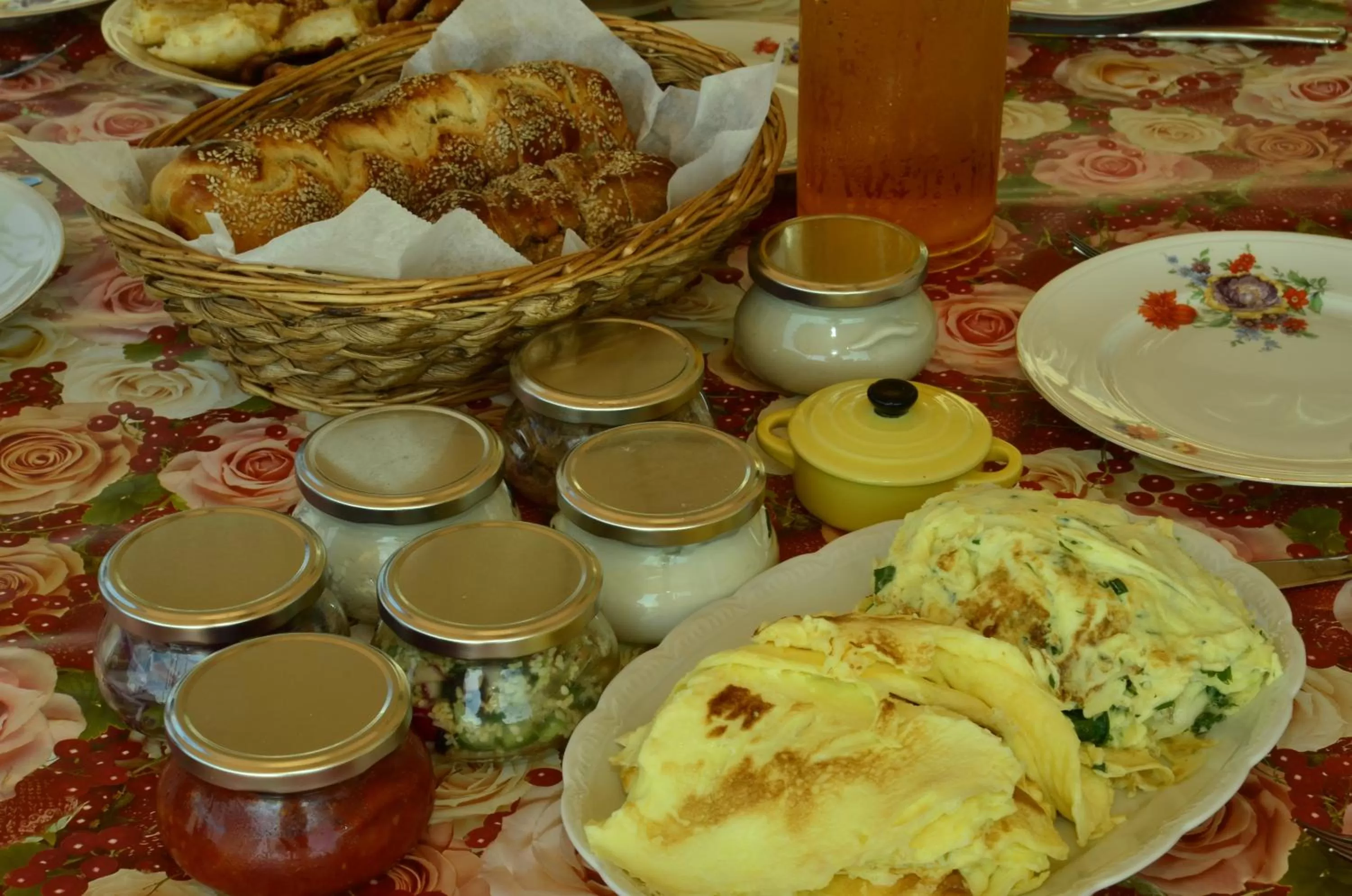 Food close-up, Food in HaBaronit