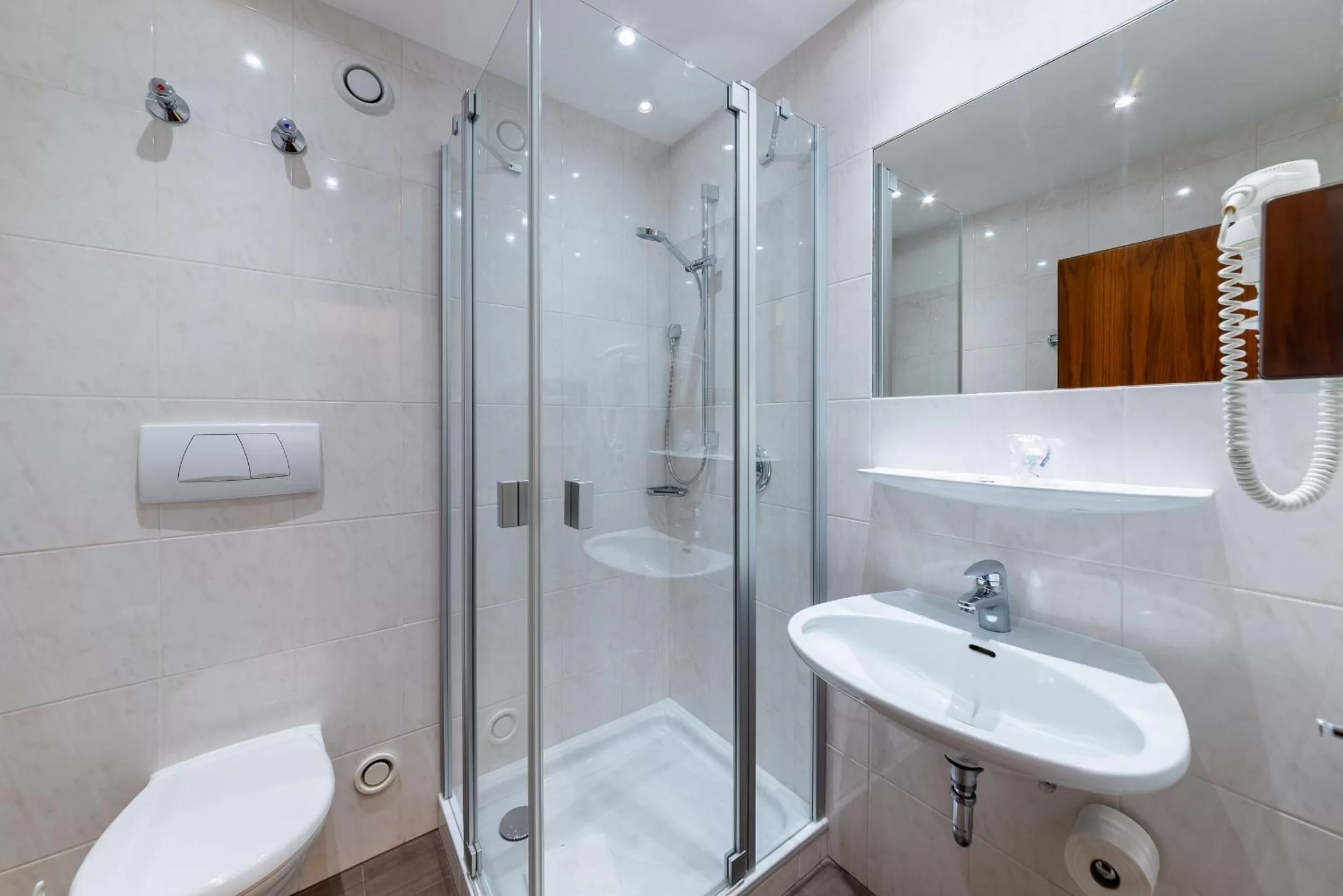 Shower in Hotel Krone