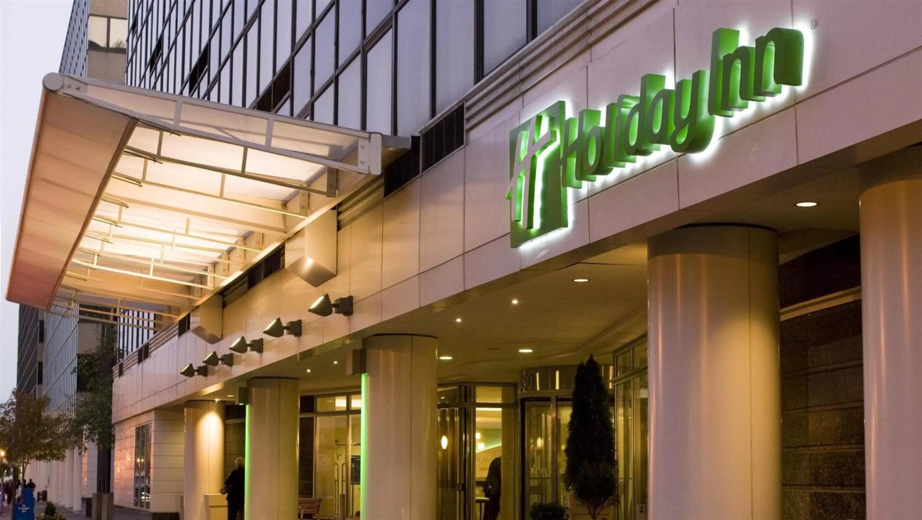 Property building in Holiday Inn Washington Capitol-National Mall by IHG