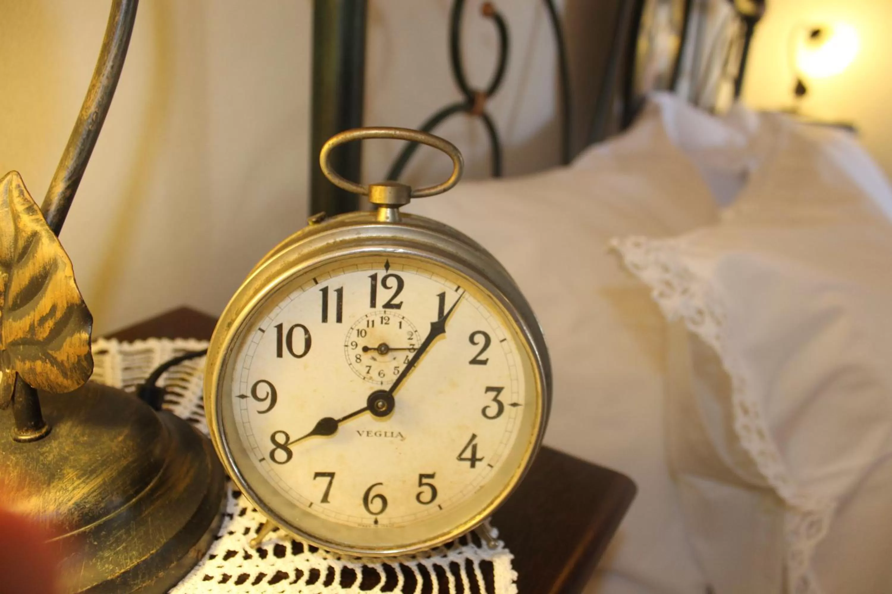 Decorative detail, Bed in Masseria Tolla
