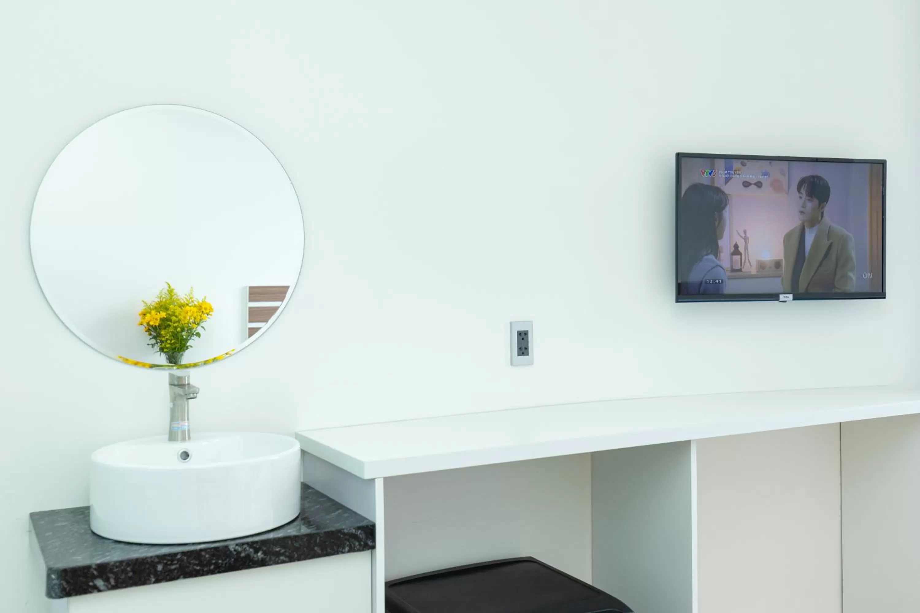 hair dresser in BOBO Boutique Hotel