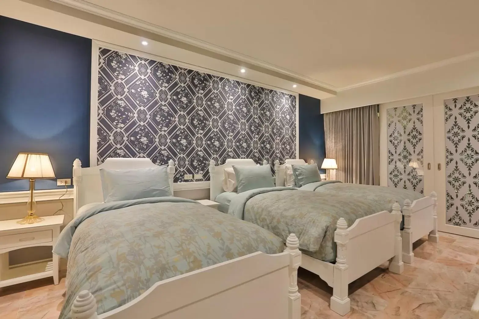 Deluxe Triple Room in At Pingnakorn Riverside Deluxe Triple Room in At Pingnakorn Riverside