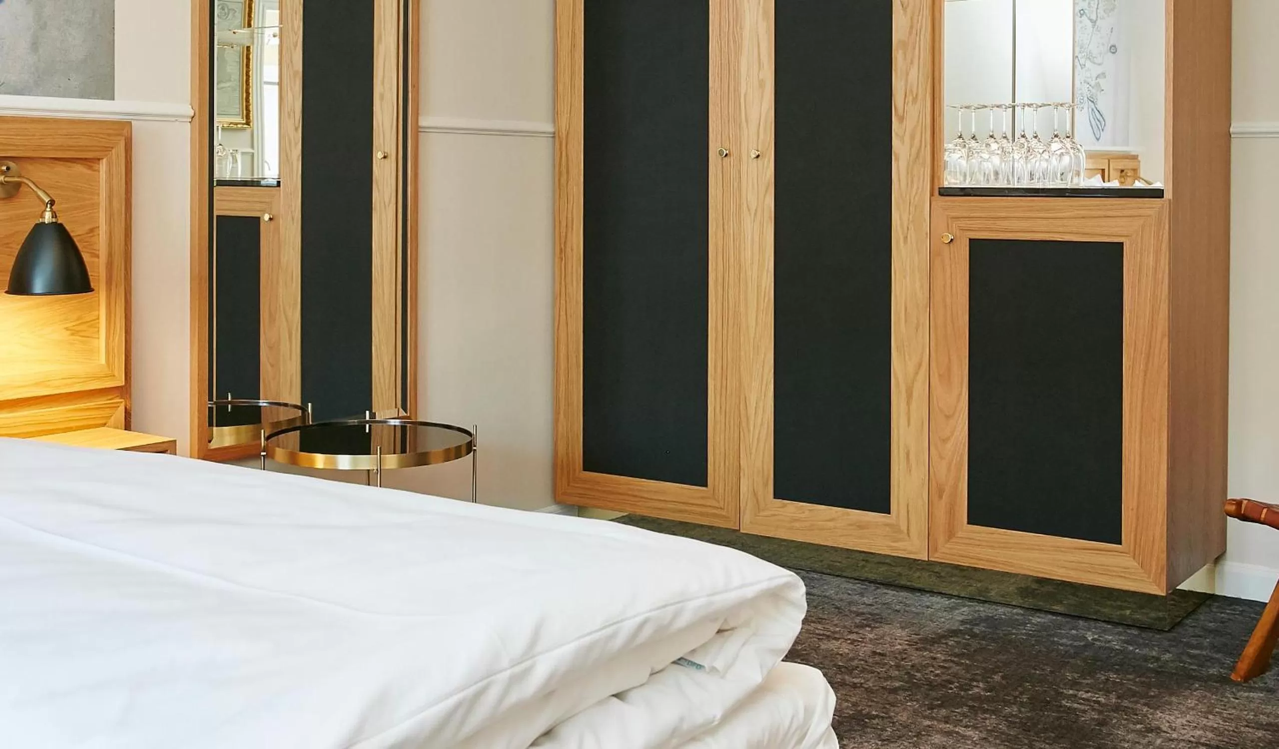 Photo of the whole room, Bed in Jørgensens Hotel