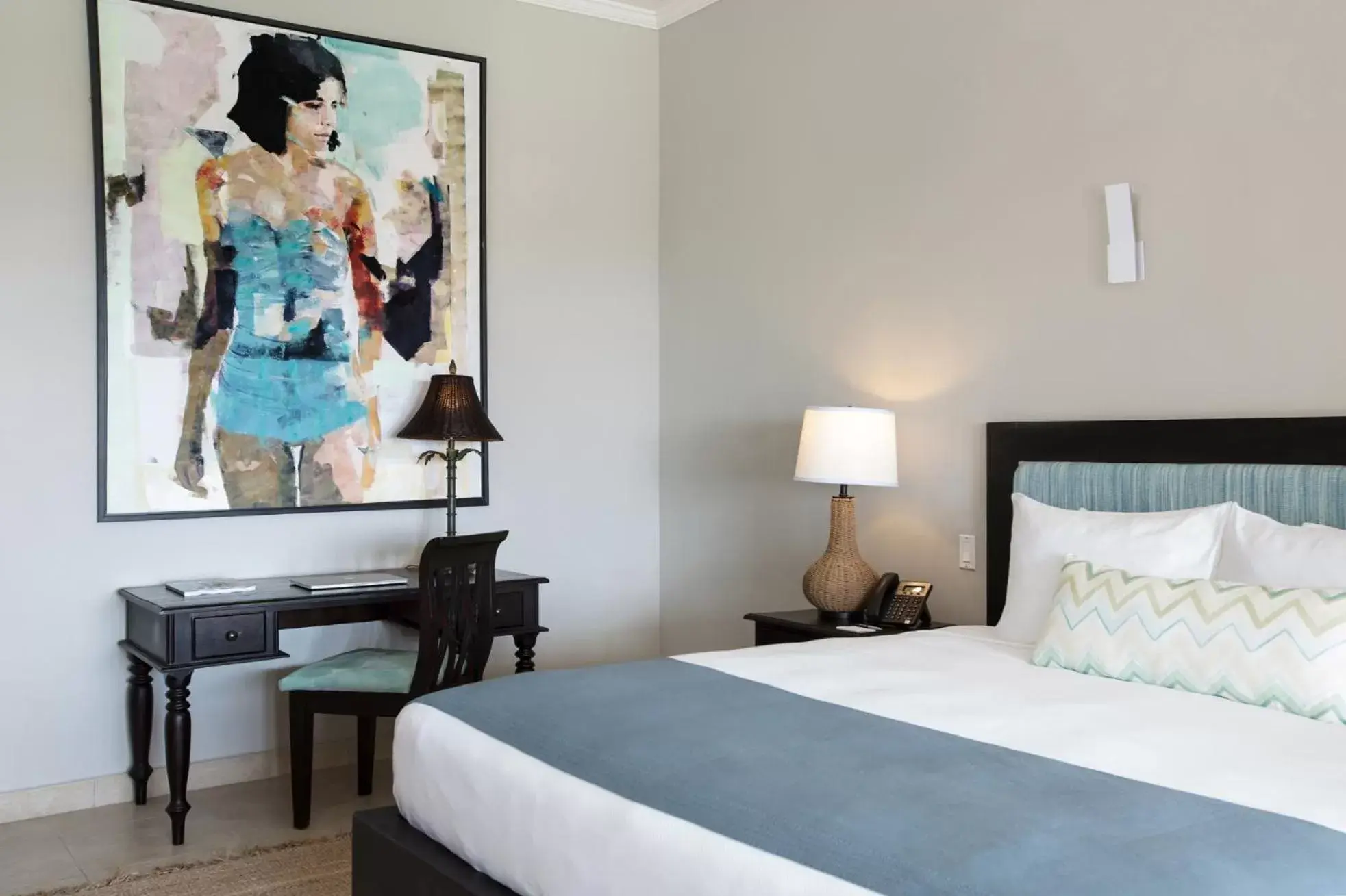 Junior Suite in The Cliff Hotel Junior Suite in The Cliff Hotel