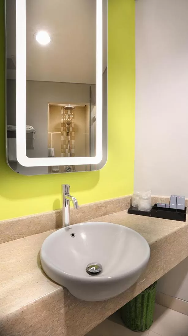 Bathroom in Shakti Hotel Bandung
