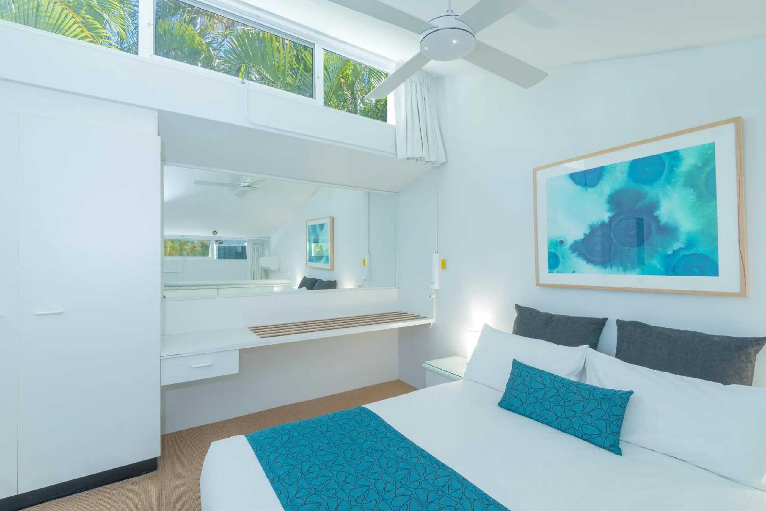Bedroom, Bed in Caribbean Noosa