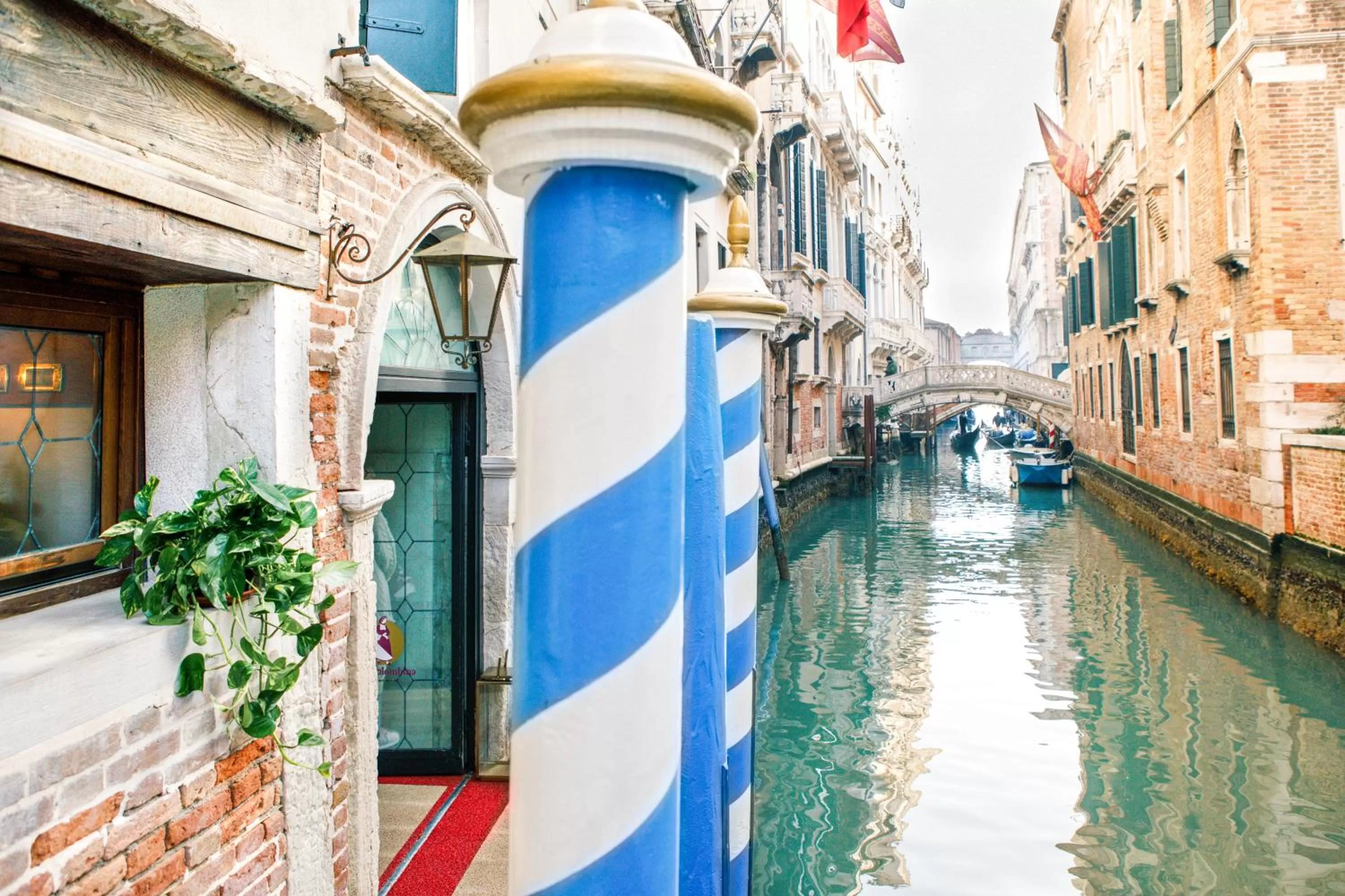 Property building in Hotel Colombina