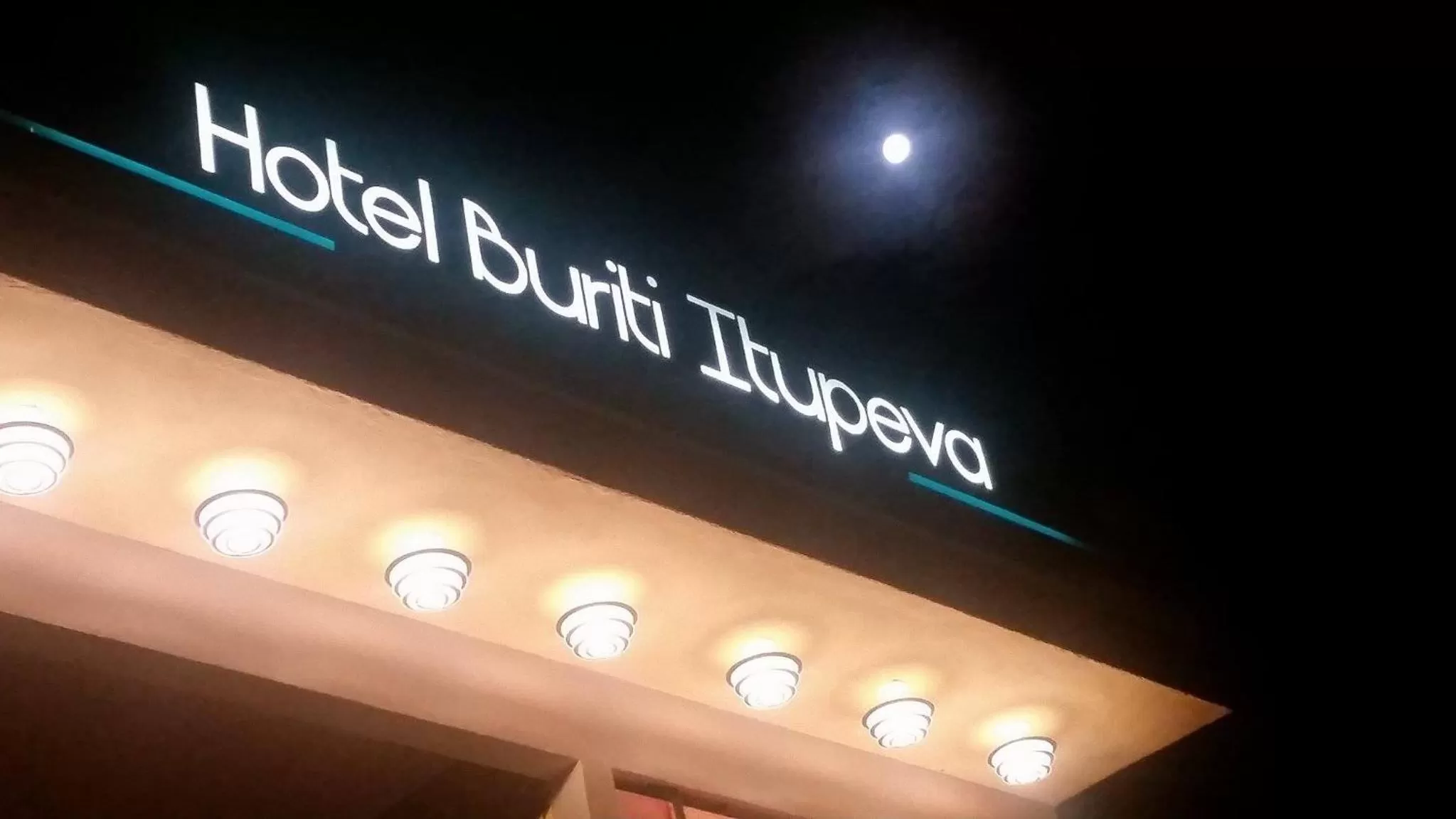 Property logo or sign in Hotel Buriti Itupeva