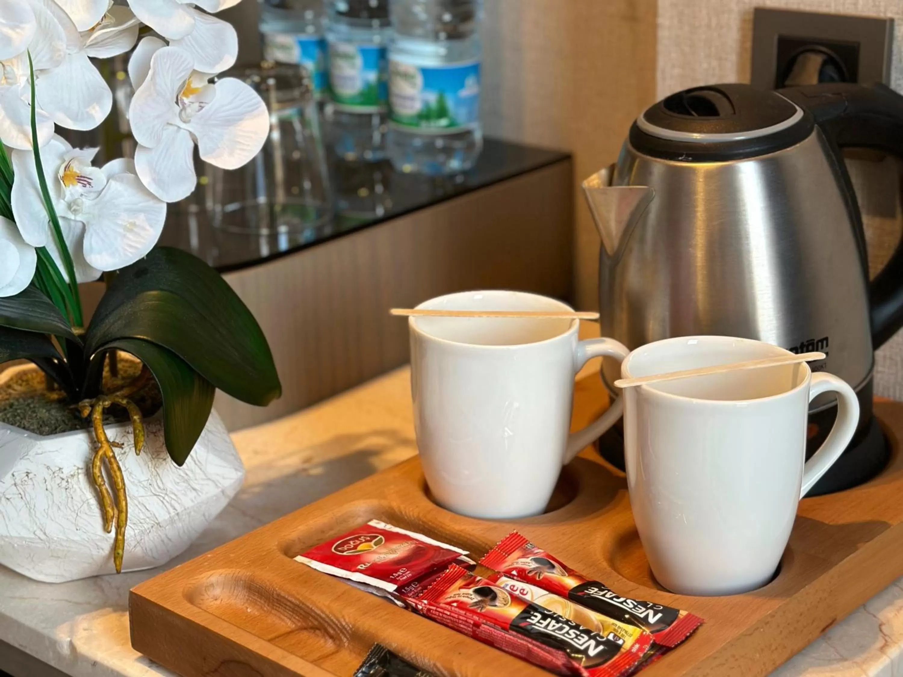 Coffee/tea facilities in Edition Old City Hotel