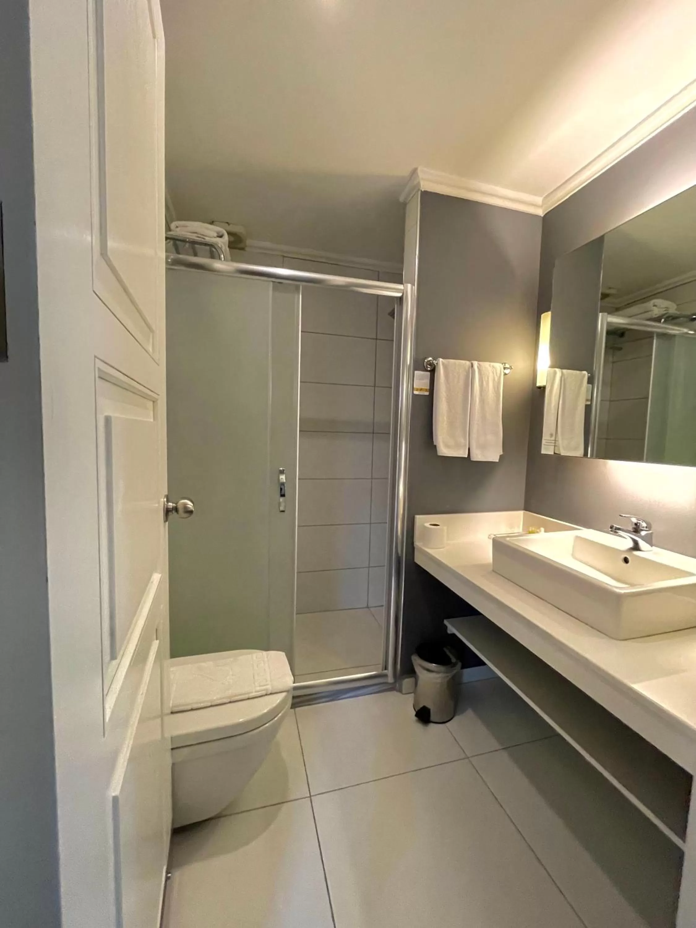 Bathroom in Dedeman Palandoken Ski Lodge Hotel