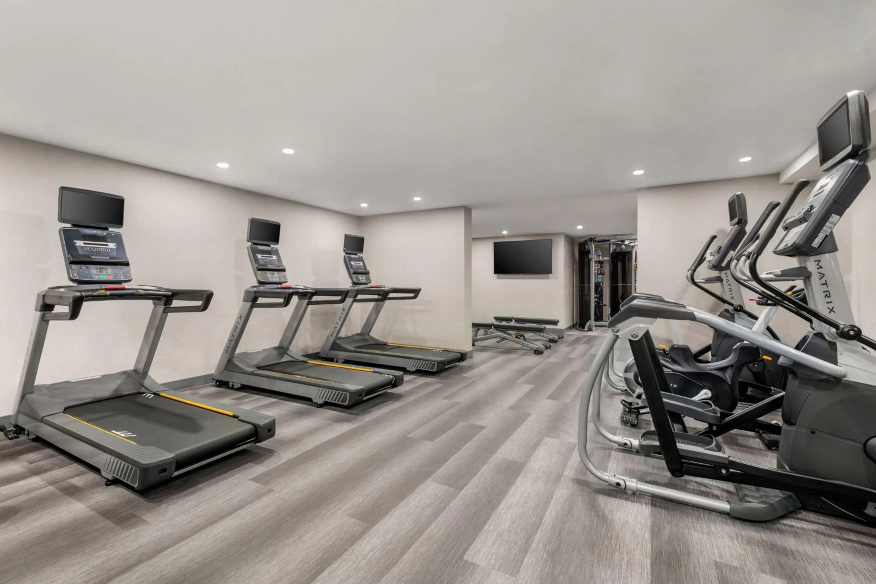 Fitness centre/facilities in Residence Inn by Marriott Laval