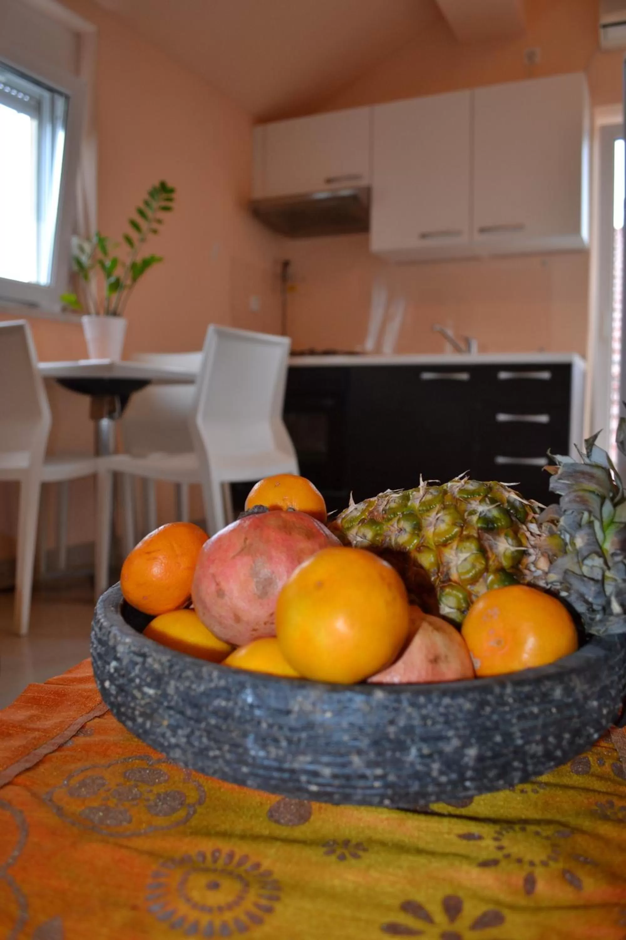 One-Bedroom Apartment with Terrace in Villa Martini - apartments & rooms