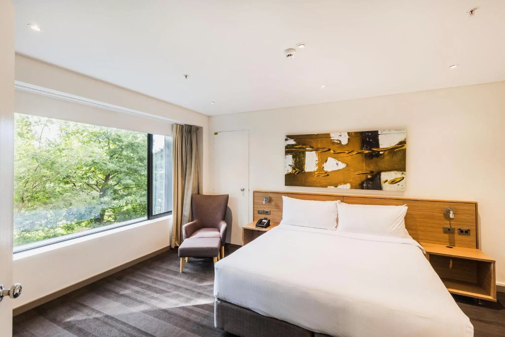 Bed in Crowne Plaza Canberra by IHG