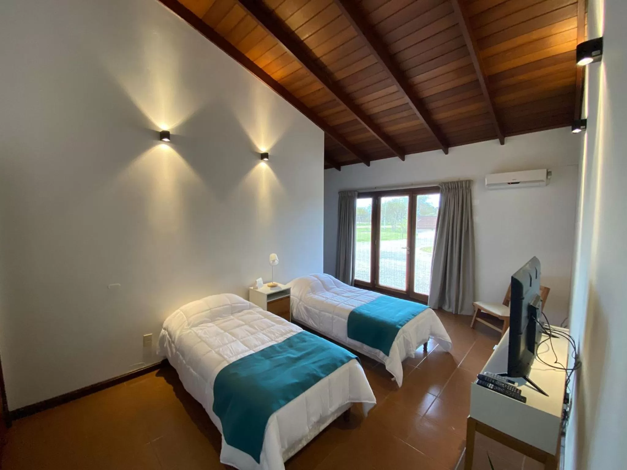 Bed in Bemar Carmelo Hotel