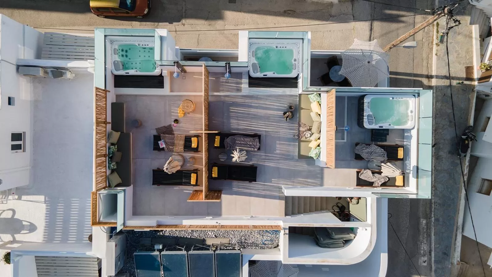 Bird's eye view in "Makava Suites" Your Luxe Urban Sanctuary