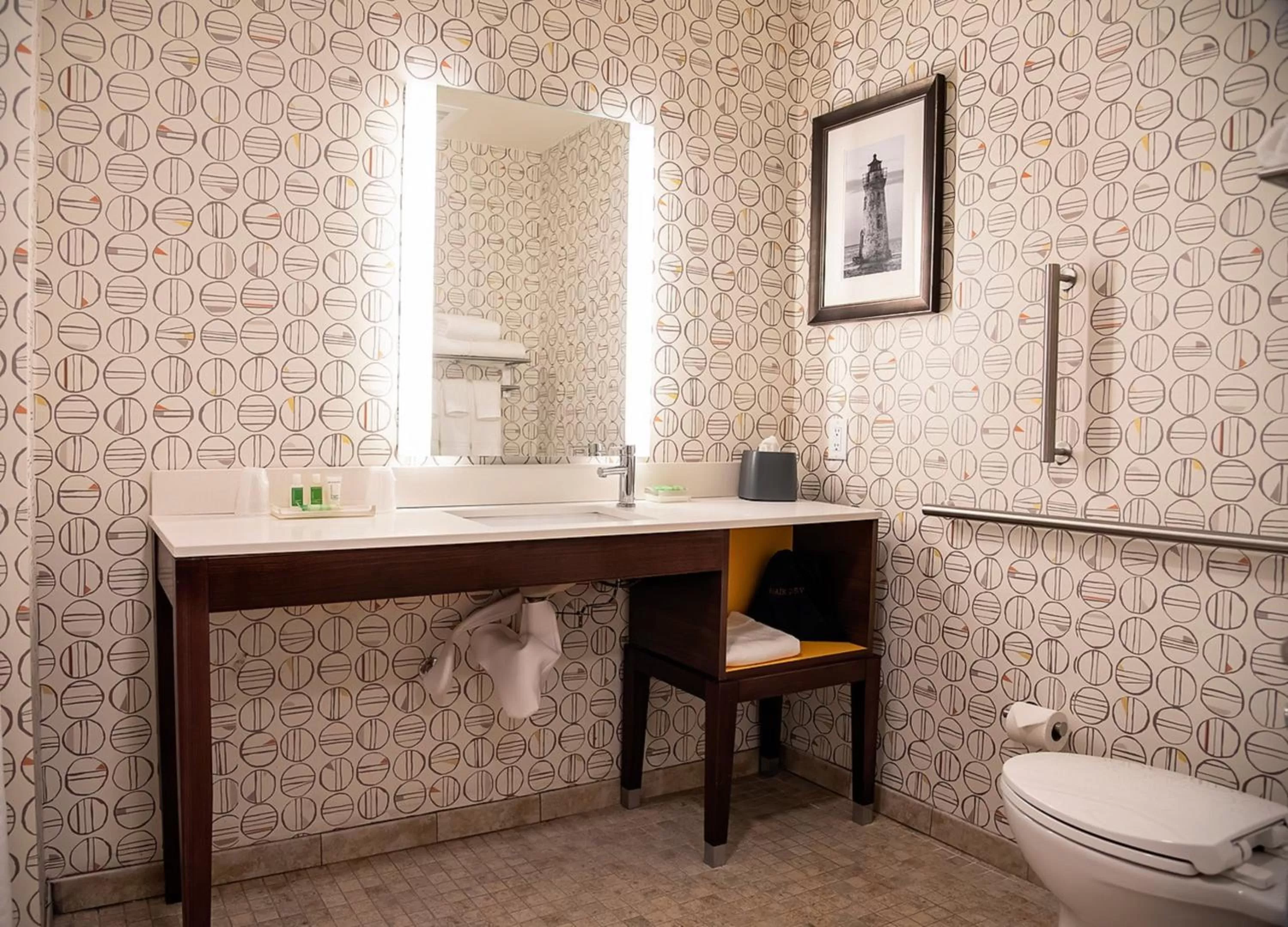 Bathroom in Holiday Inn & Suites - Savannah Airport - Pooler by IHG
