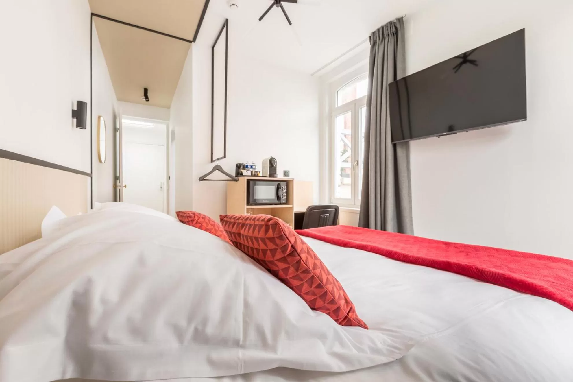 Bedroom, Bed in Au Chat Qui Dort Lille - Villa Gounod