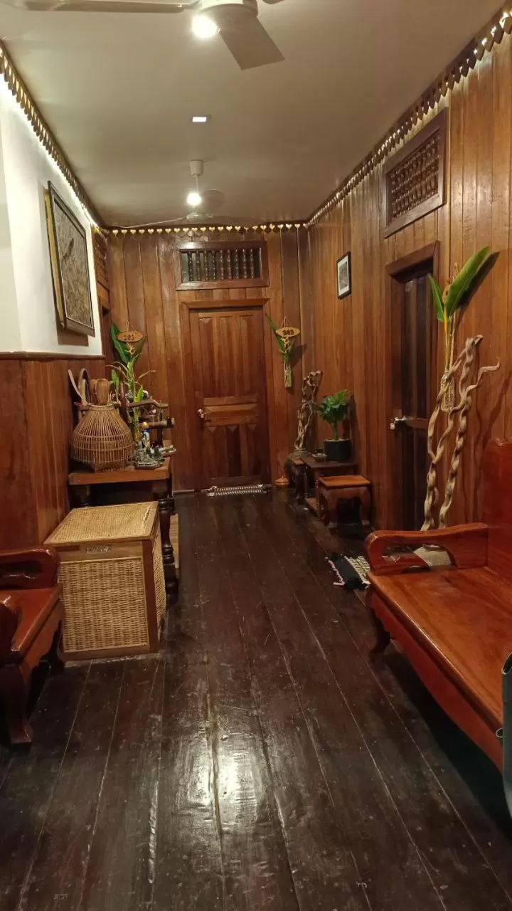 Seating area in Maison Model d'Angkor