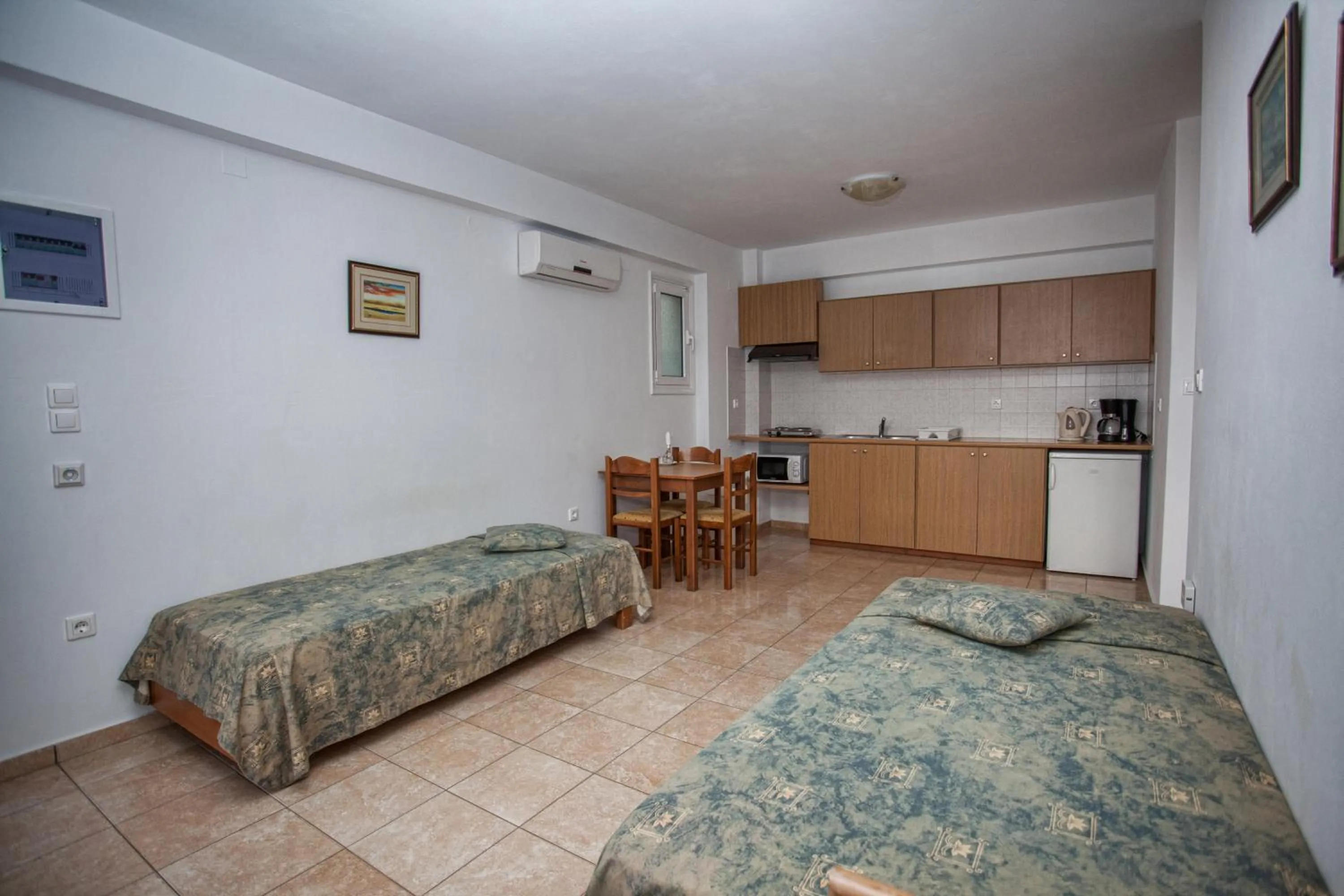 Photo of the whole room, Bed in Ilian Beach & Apartments