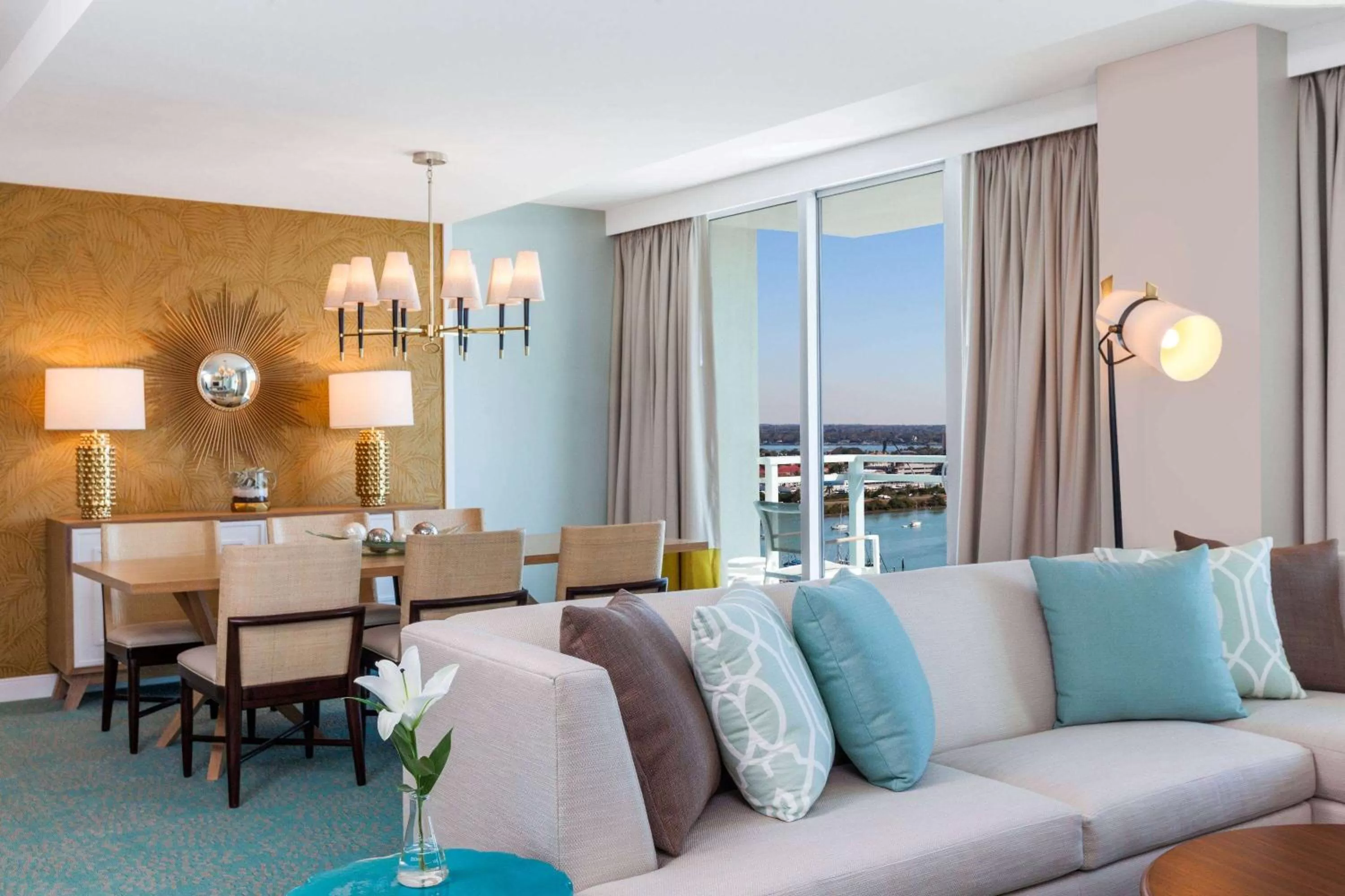 Bed in Wyndham Grand Clearwater Beach