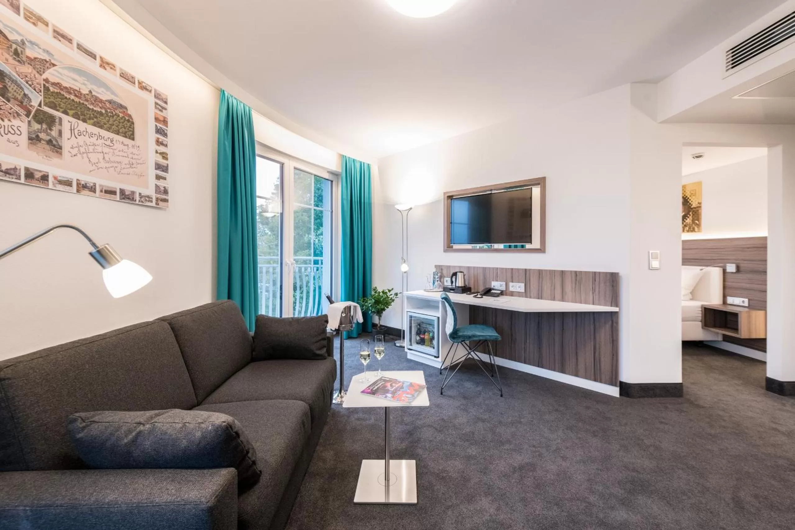 TV and multimedia, Seating Area in Parkhotel Hachenburg