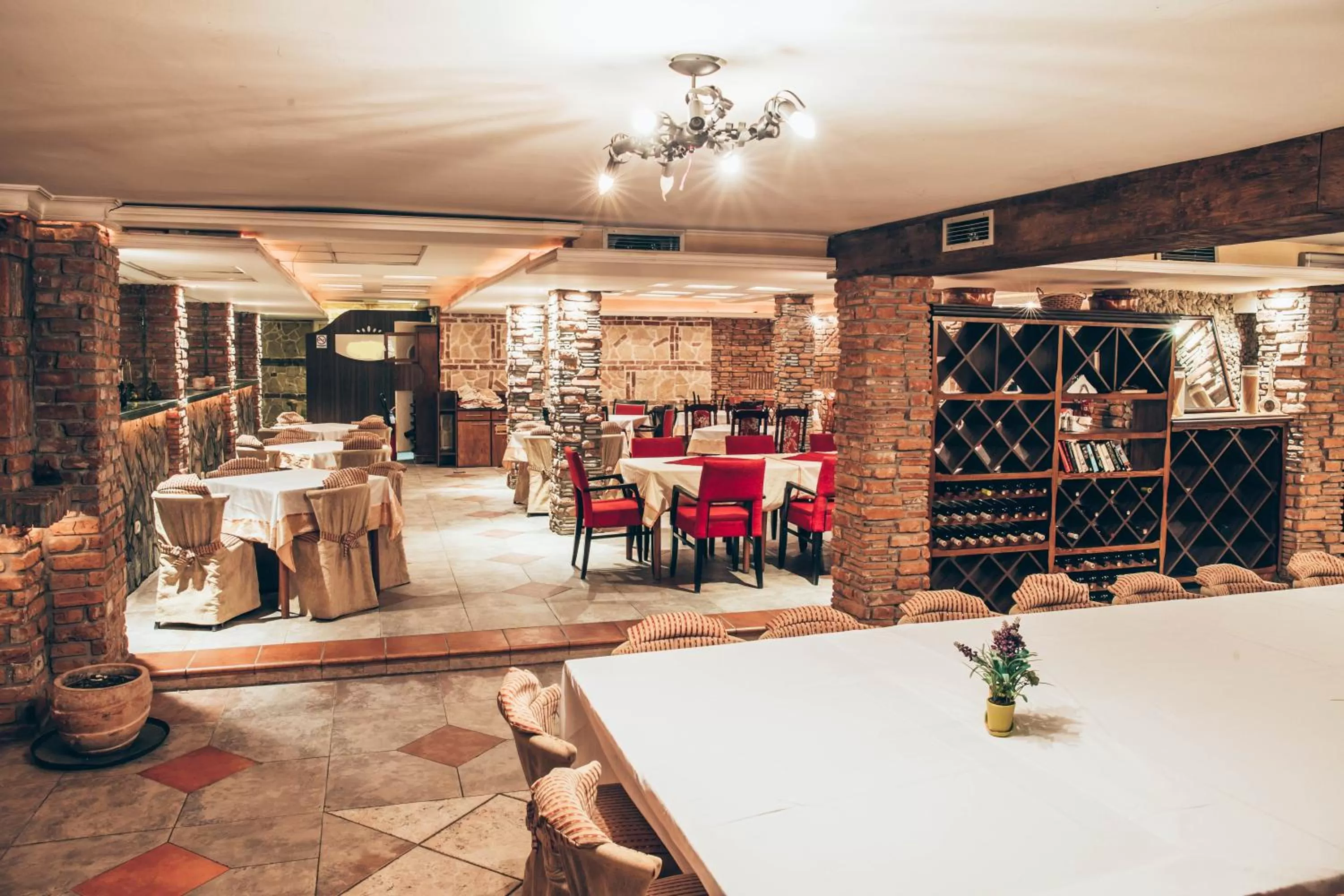 Banquet/Function facilities in Hotel Super 8