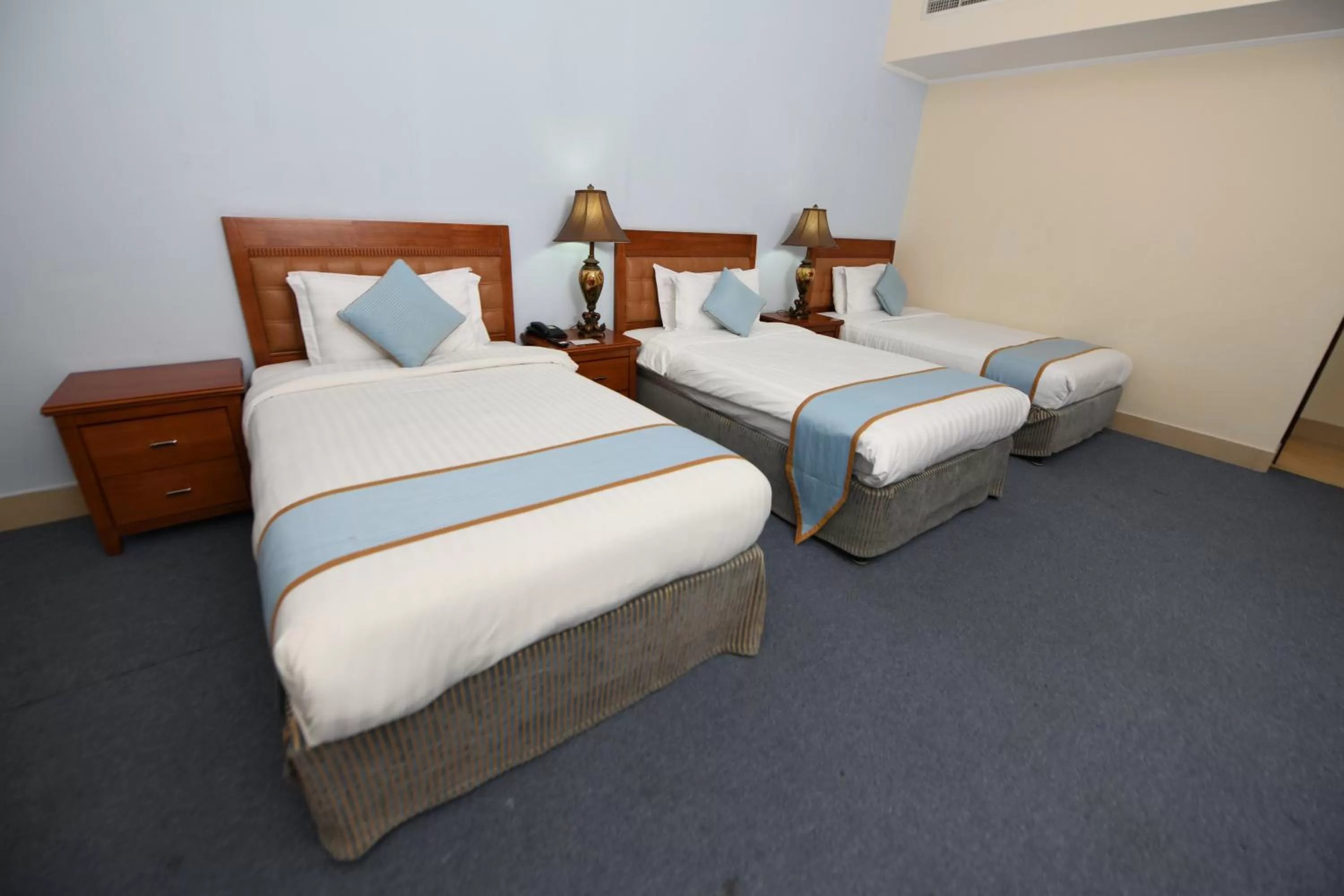 Bedroom, Bed in Grand Safir Hotel