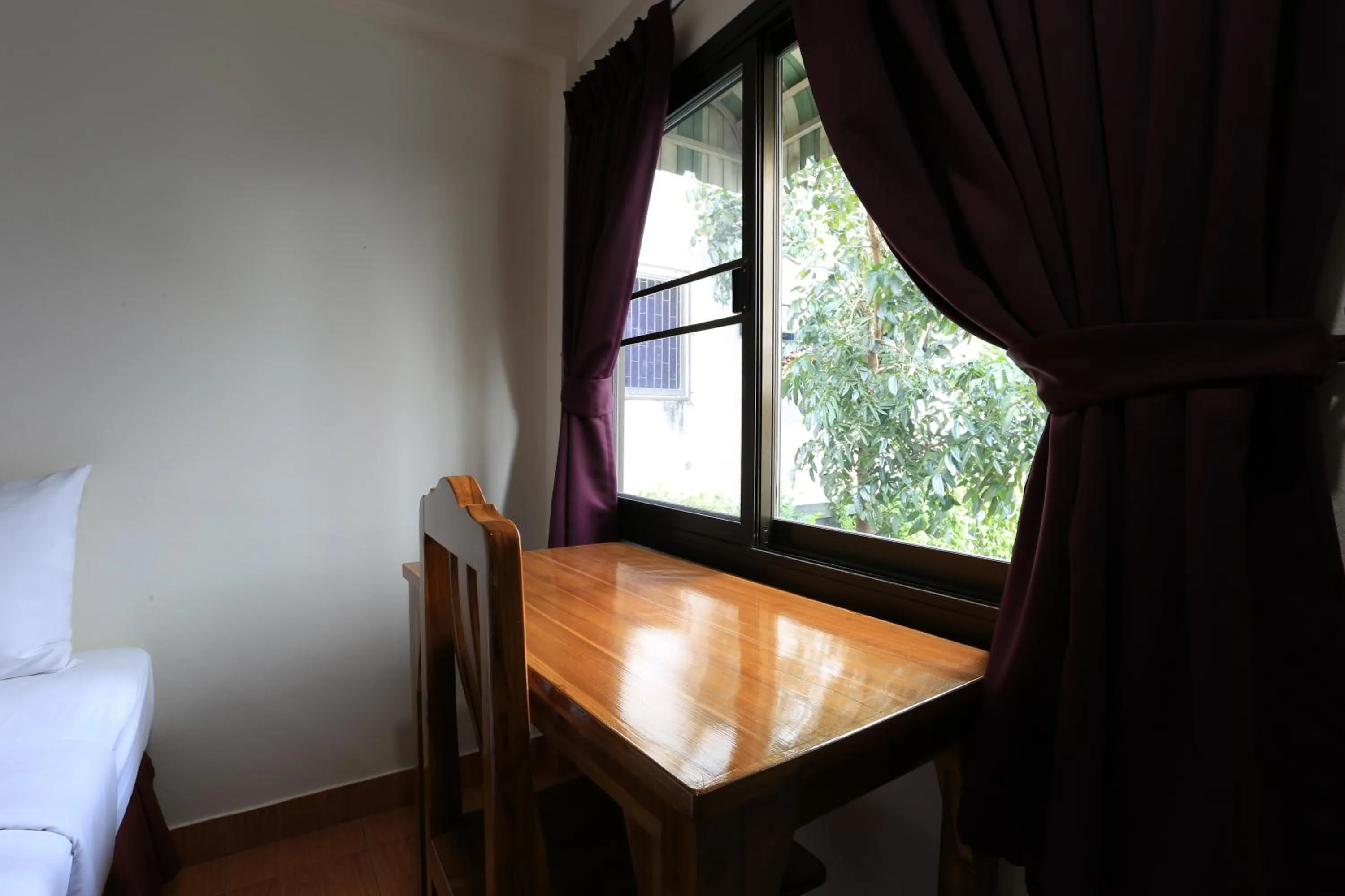 Dining area in The Siam Guest House - SHA Extra Plus