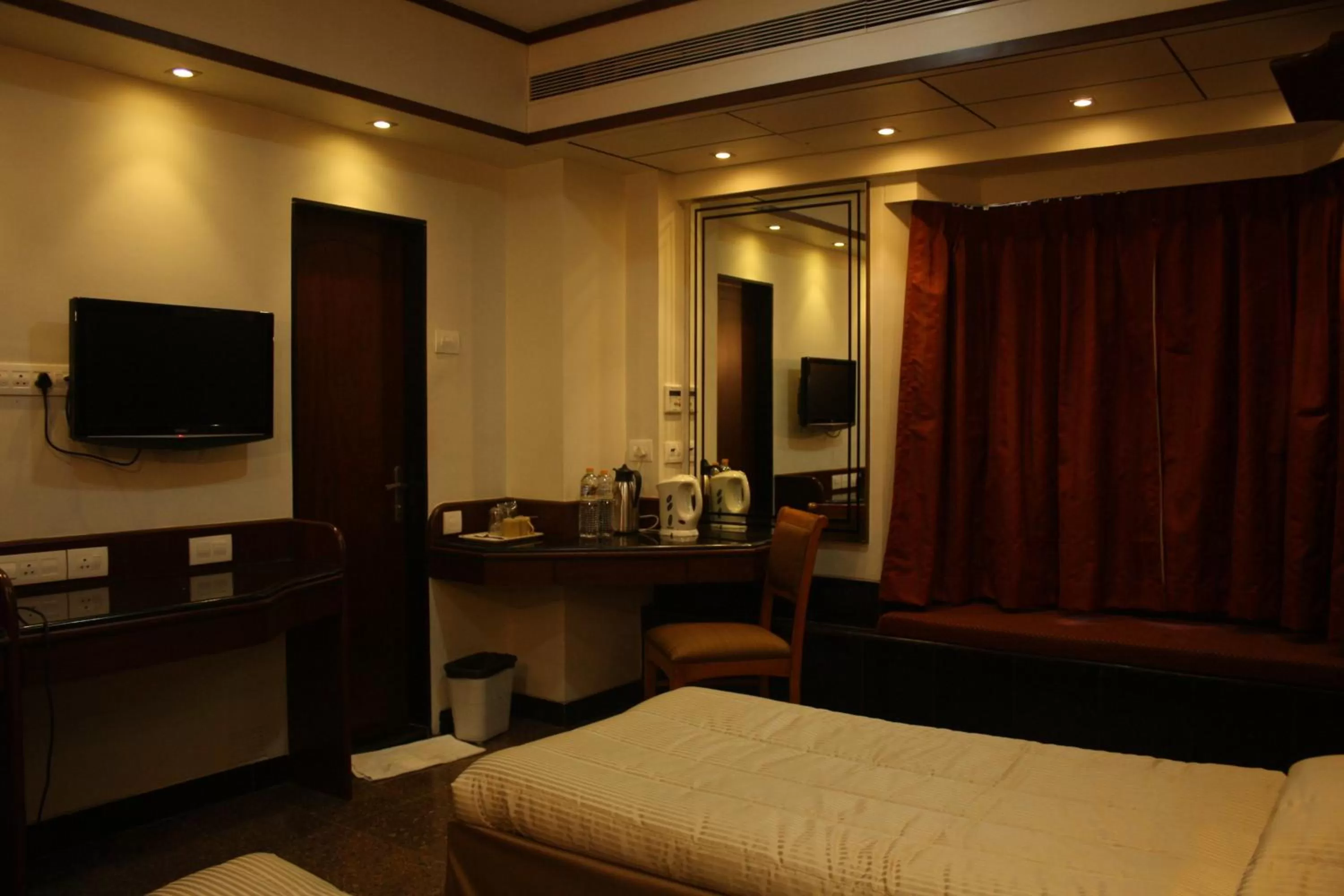 Photo of the whole room, Bed in Hotel Karl Residency