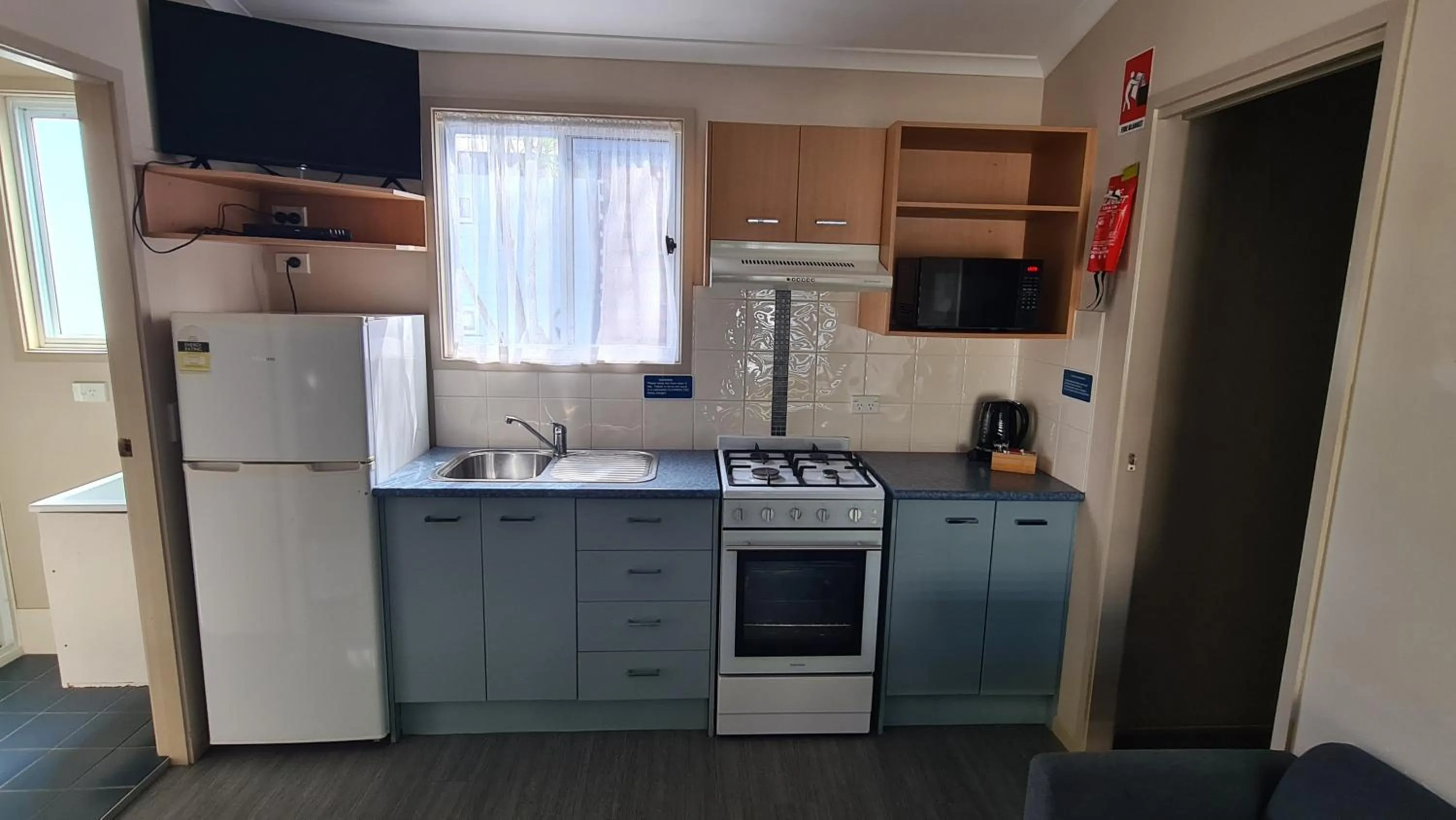 Kitchen or kitchenette in Banana Coast Caravan Park
