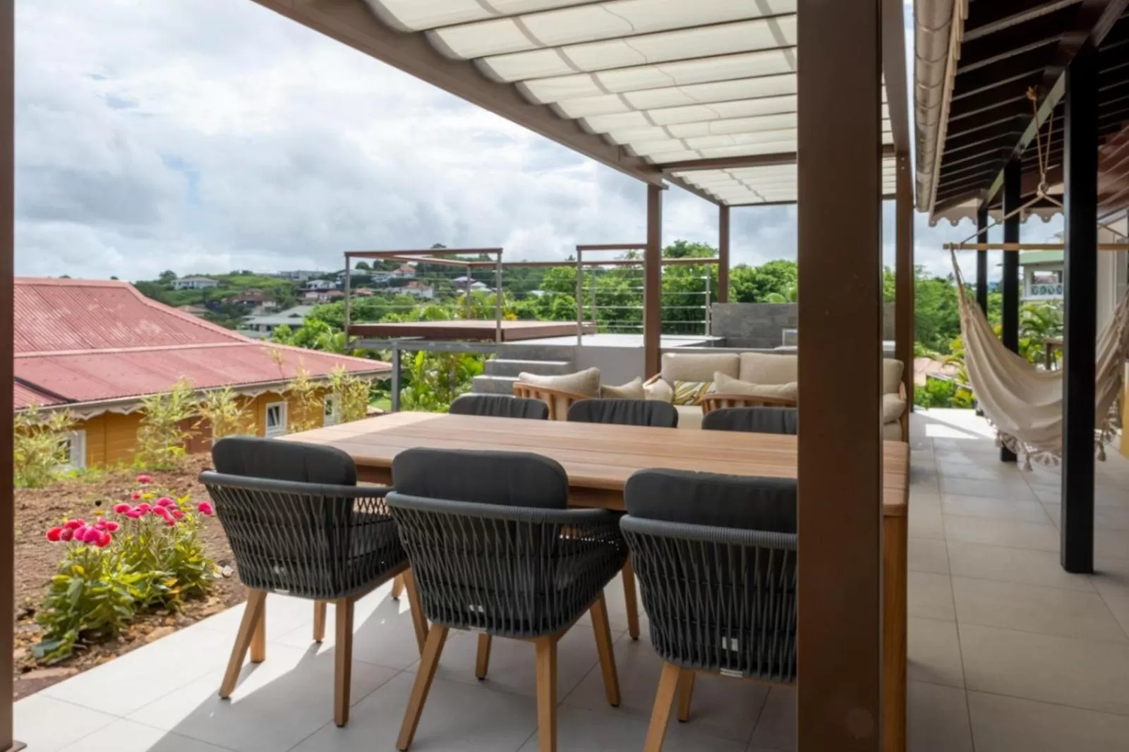 Garden in La Suite Villa