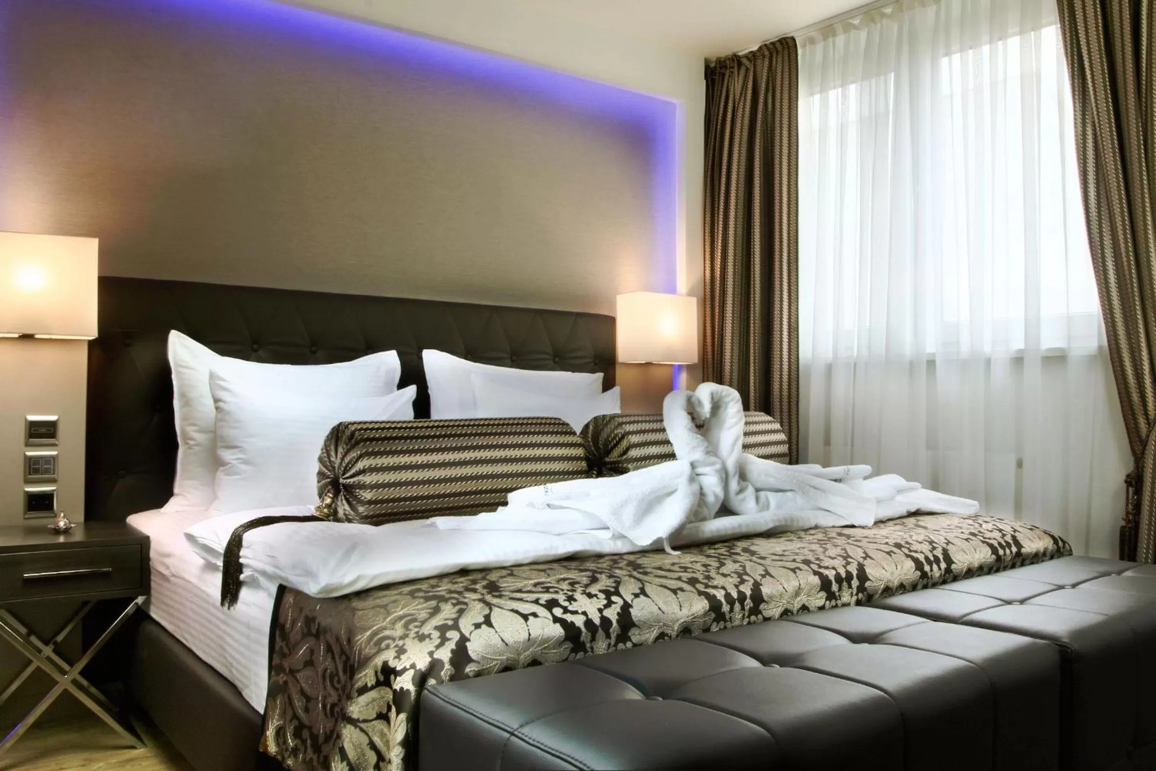 Bed in Axel TWO Berlin - Adults Only