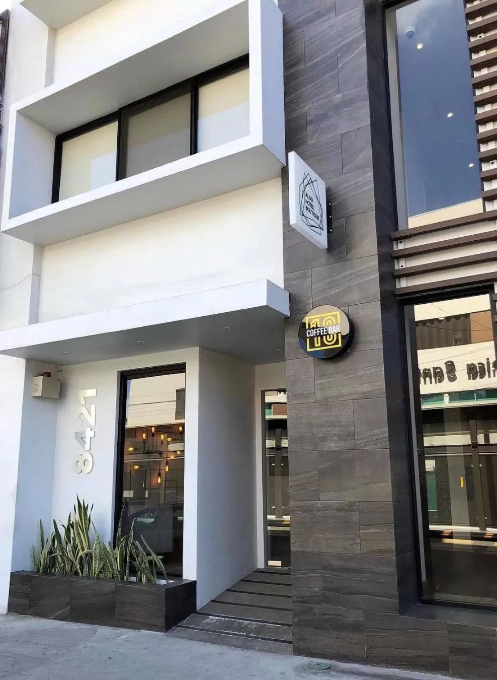 Facade/entrance, Property Building in Alou Hotel Boutique