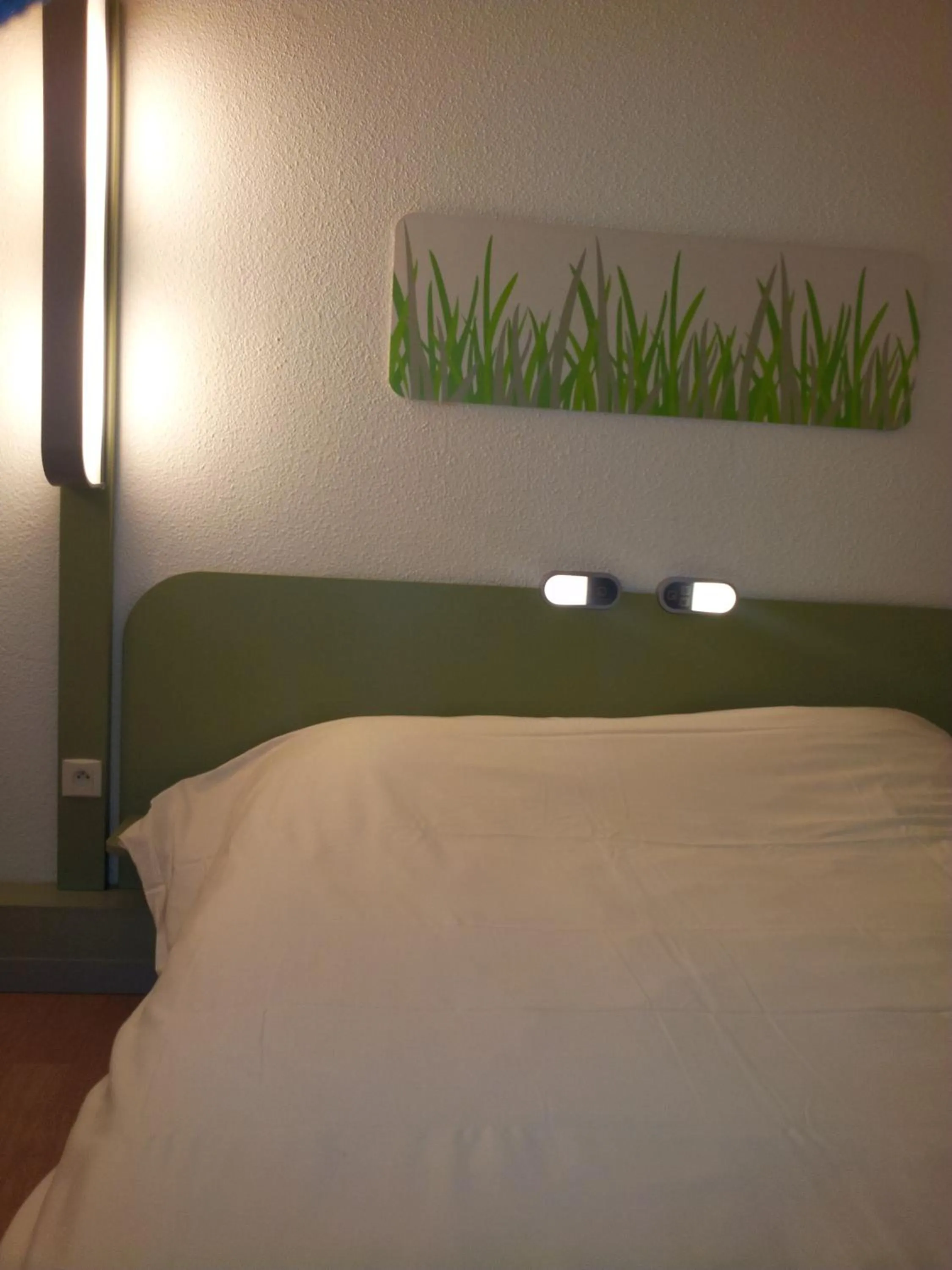 Bedroom, Bed in ibis Budget Gennevilliers Asnieres