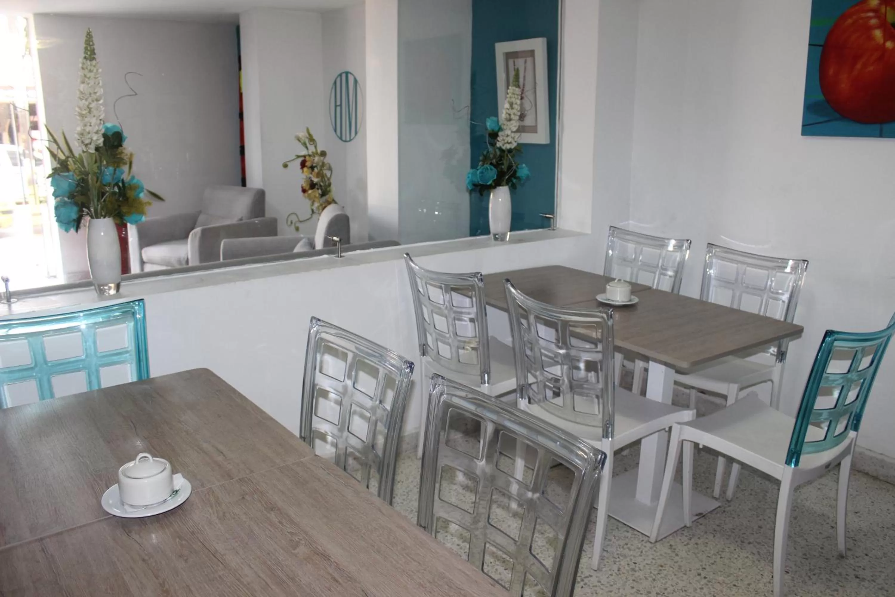 Restaurant/places to eat in Hotel Monterrey