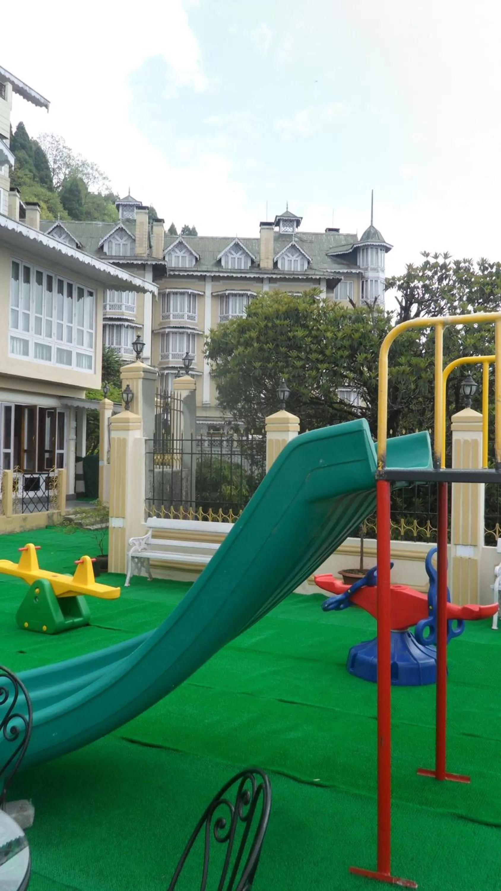 Children play ground, Water Park in Cedar Inn