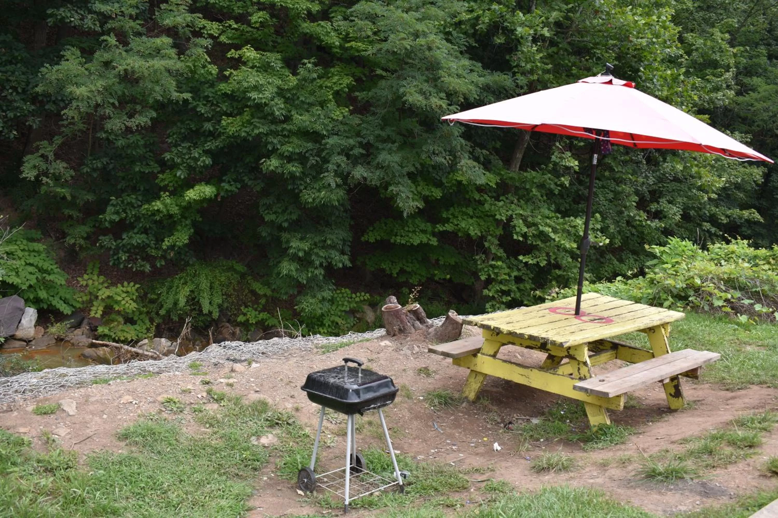 Super 8 by Wyndham La Vale/Cumberland Area