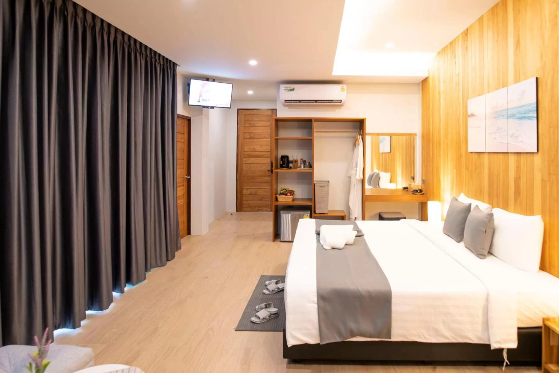 Bed in Ao Luek Panoramic Pool-SHA Plus