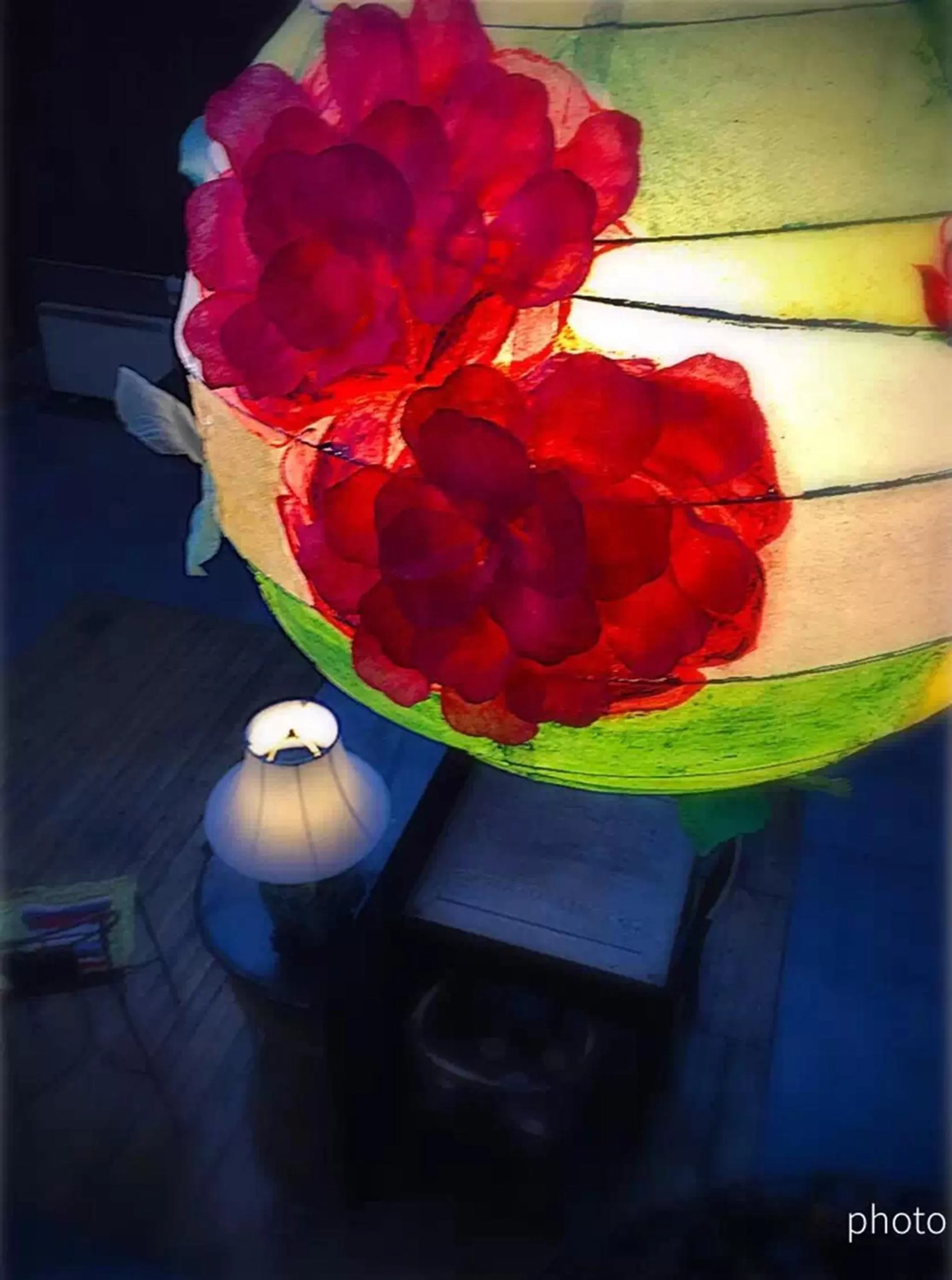 Decorative detail, Food in Kelly‘s Courtyard Hotel