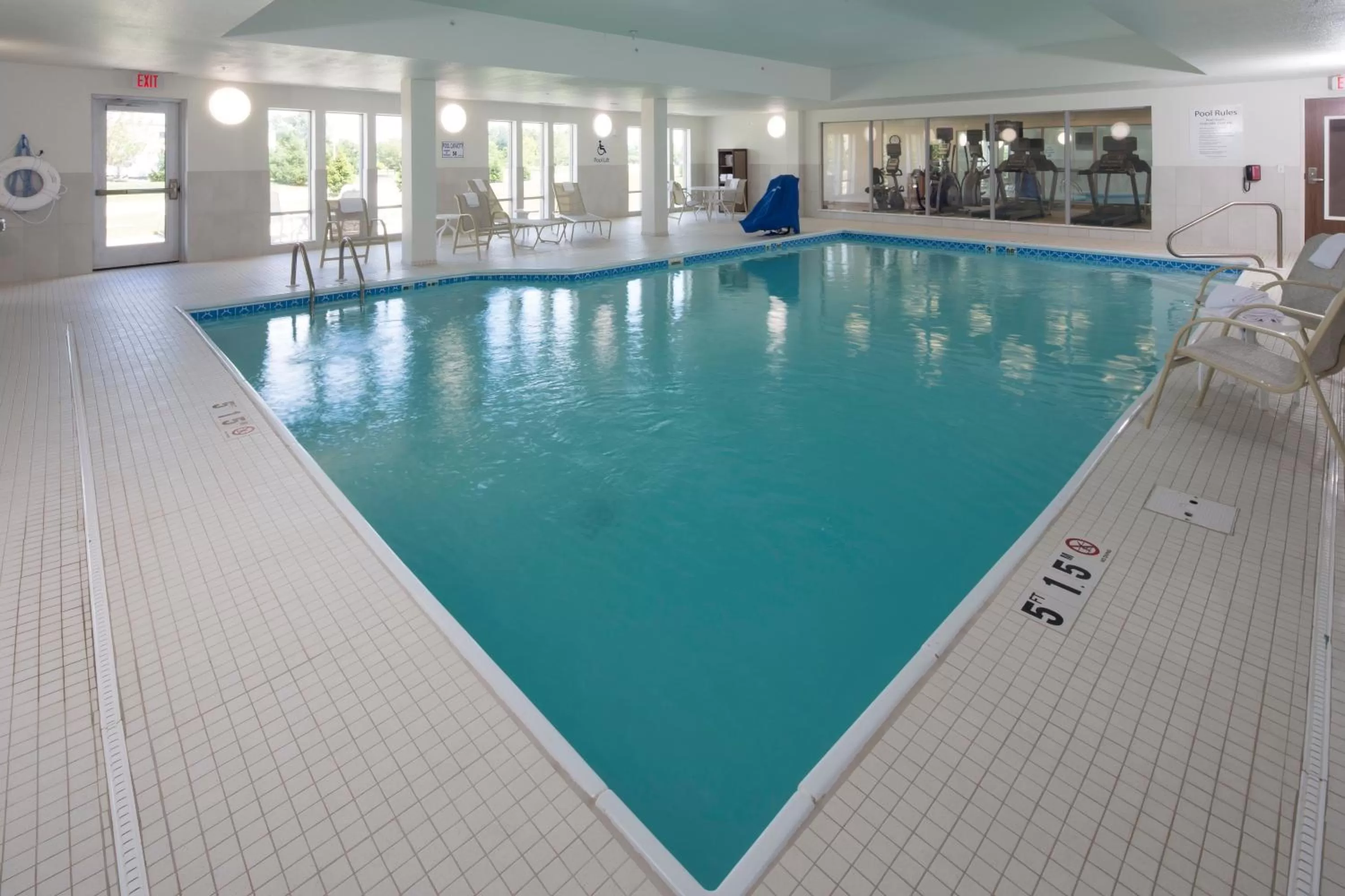 Swimming pool in Holiday Inn Express Rochester Hills, an IHG Hotel