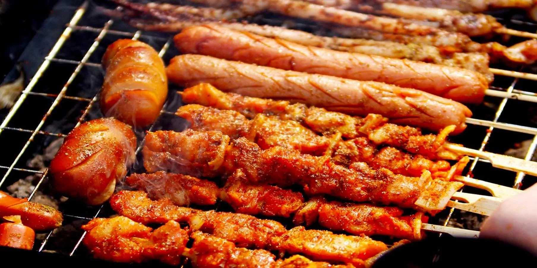 Restaurant/places to eat in Crowne Plaza Tianjin Meijiangnan by IHG