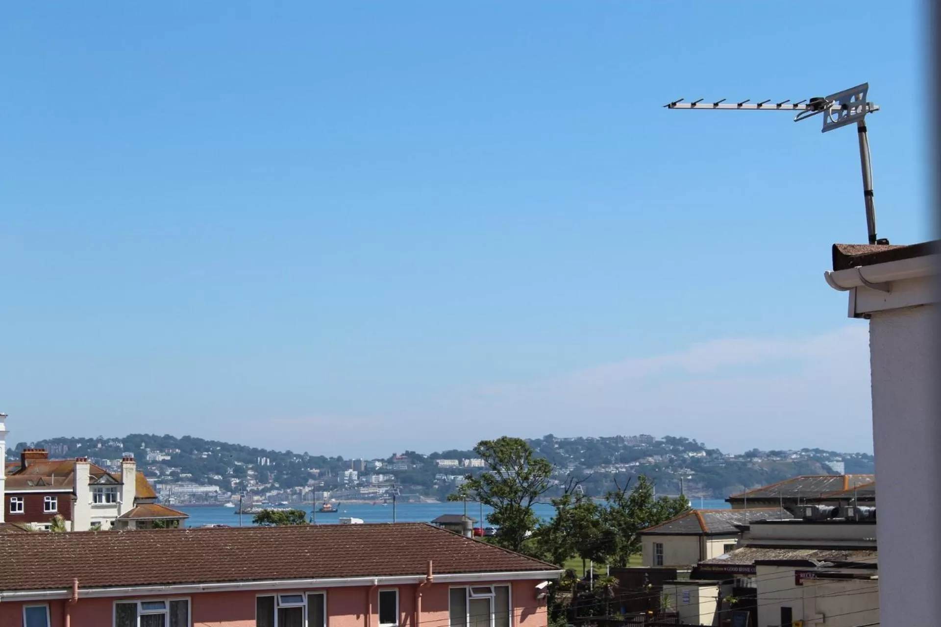 Sea view in Cliveden Guest House